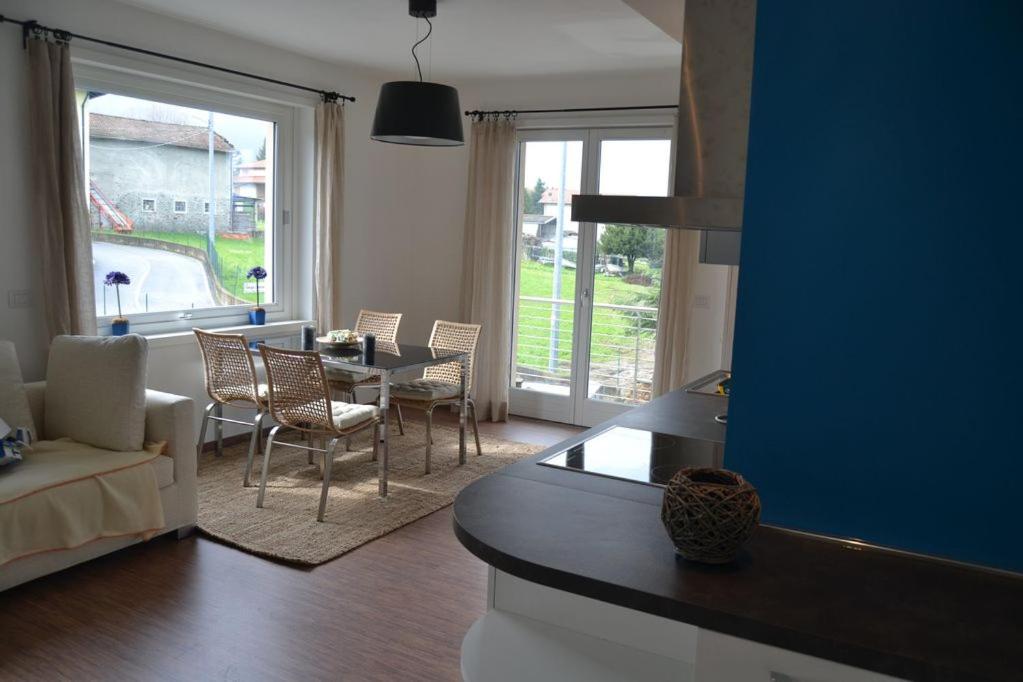 Casa CONTE air conditioning, near Station, Center and Ferry to Bellaggio