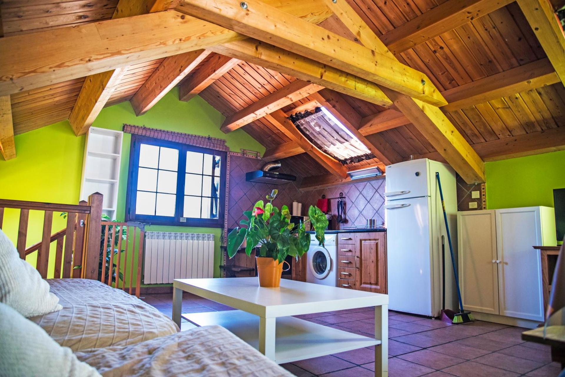 Communal lounge/ TV room