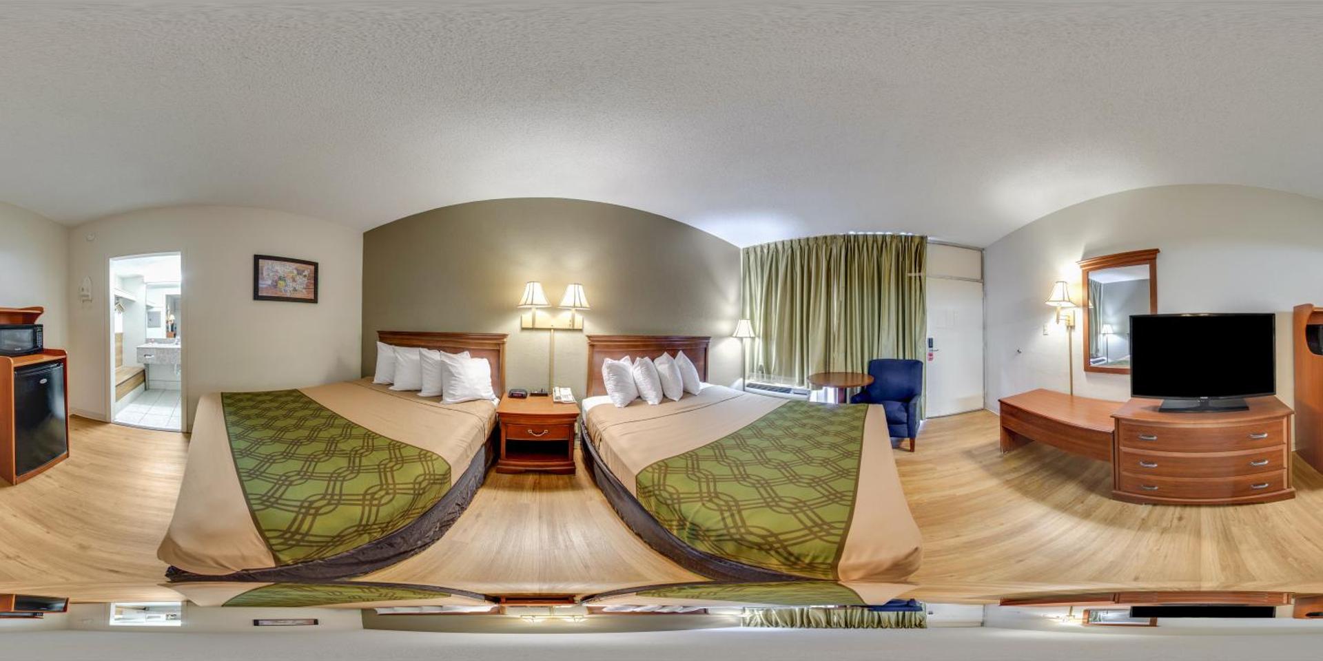 Queen Room with Two Queen Beds - Smoking