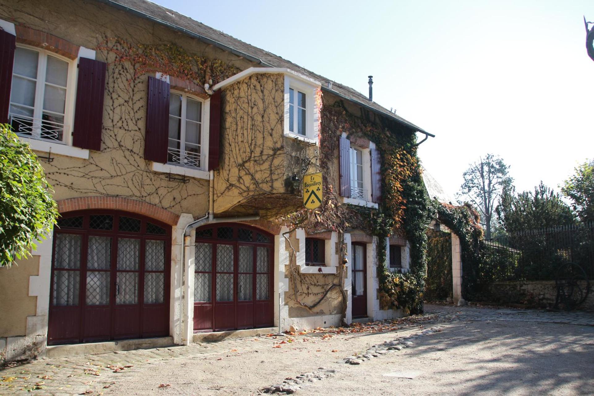 Inner courtyard view