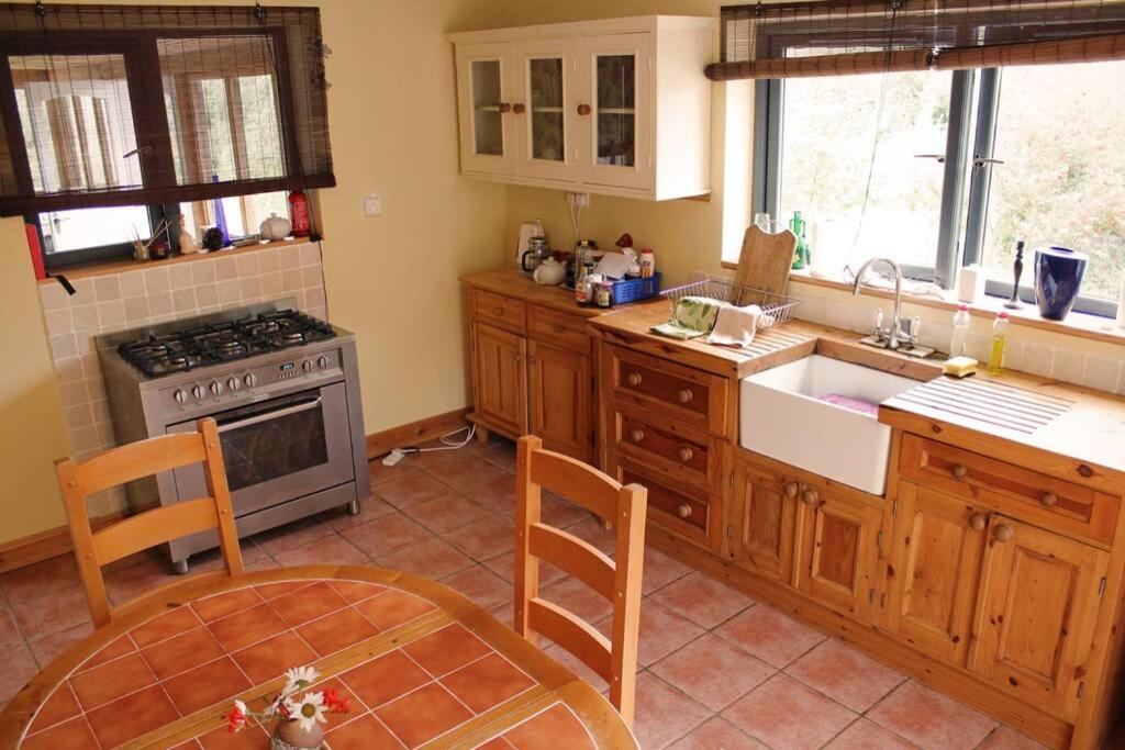 Driftwood Country Apartment