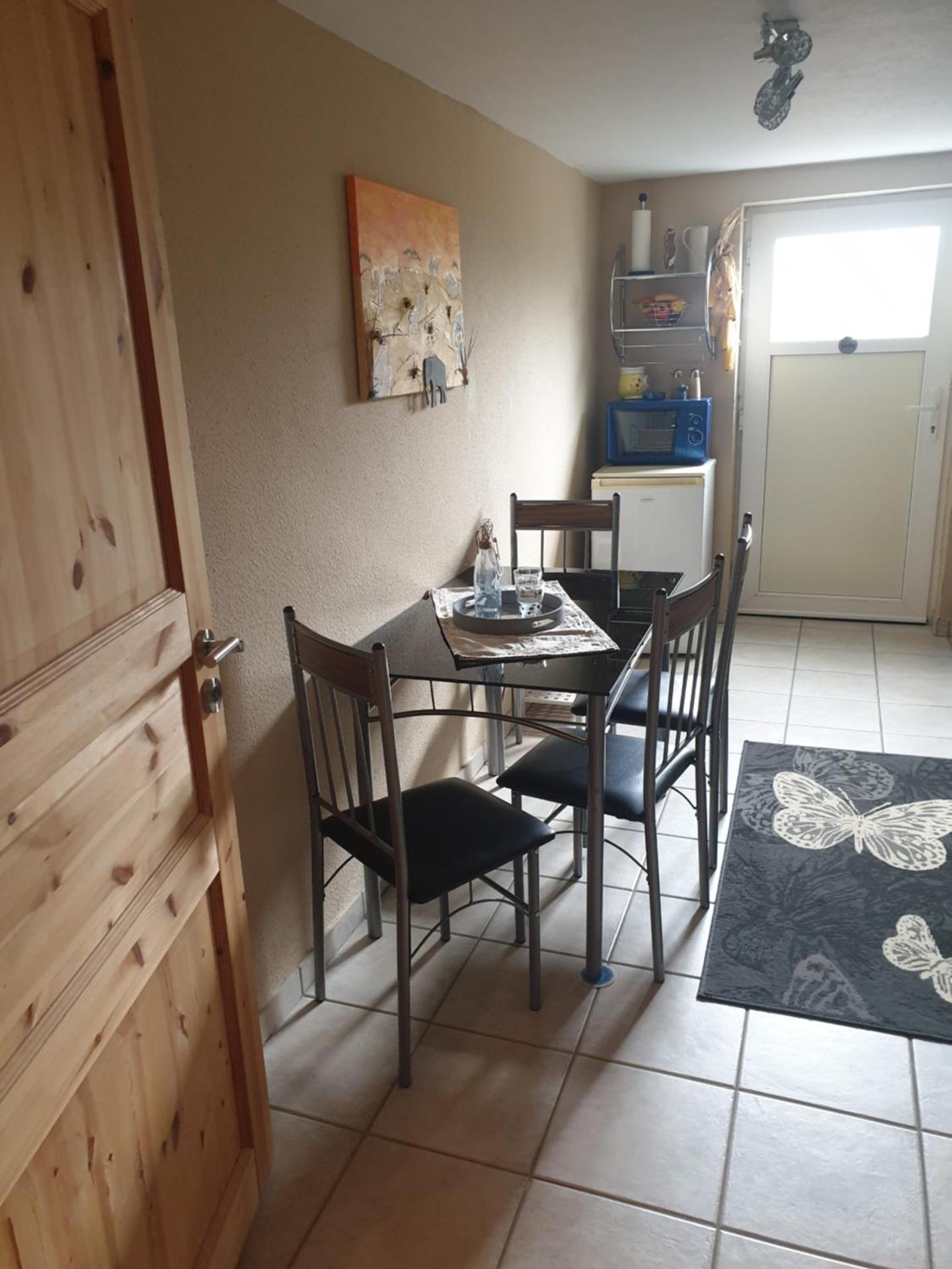 FERIENWOHNUNG AM SEE