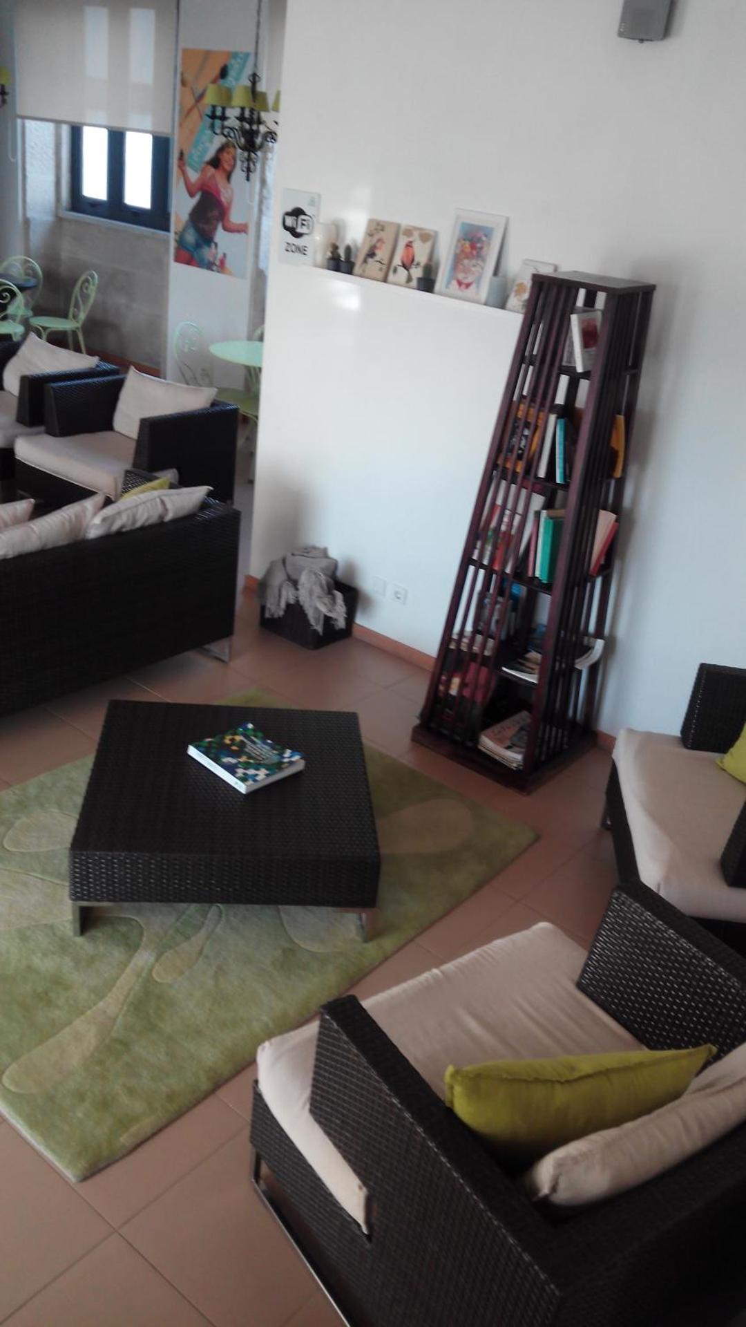 Communal lounge/ TV room