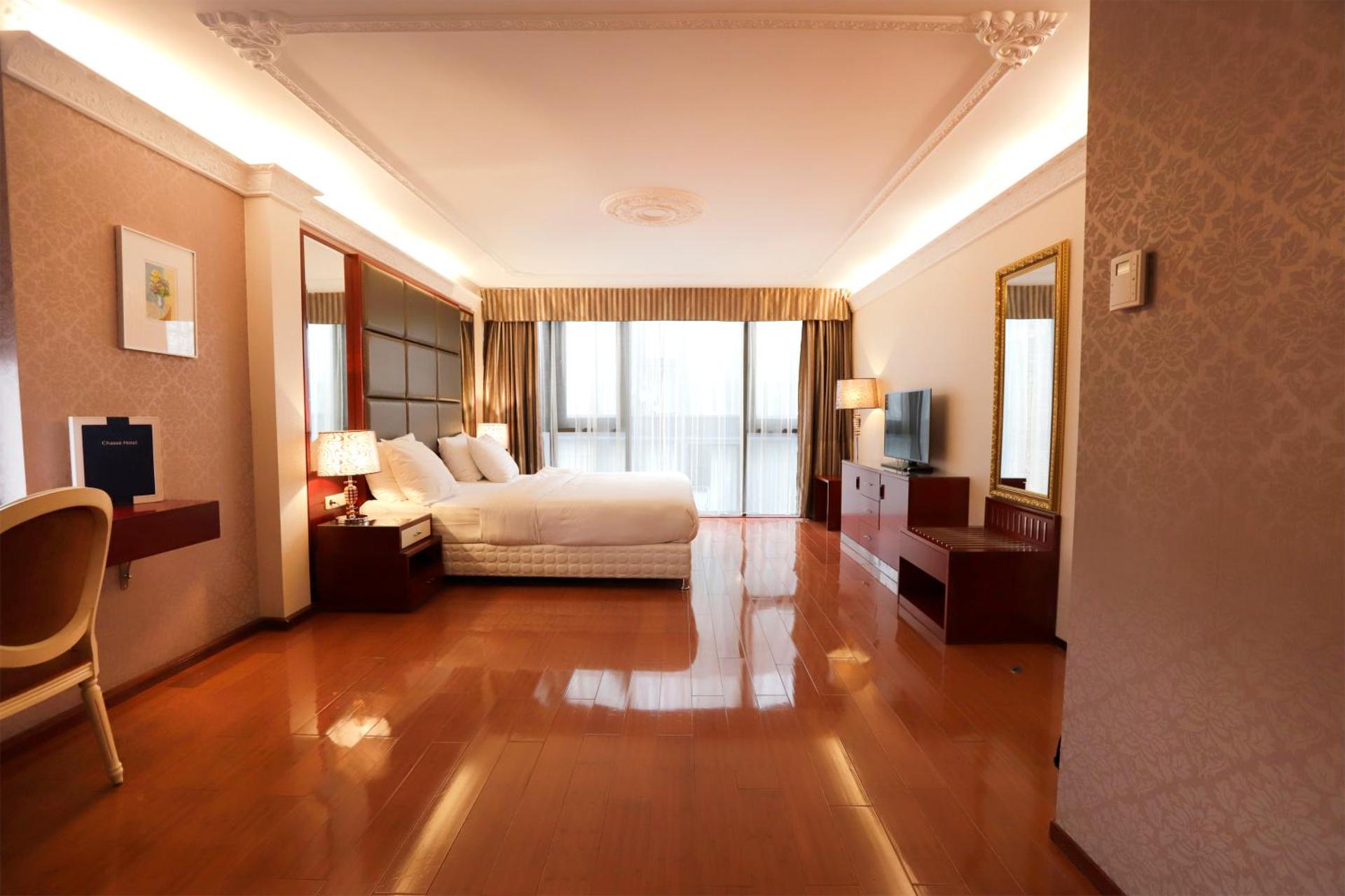 Photo of the whole room