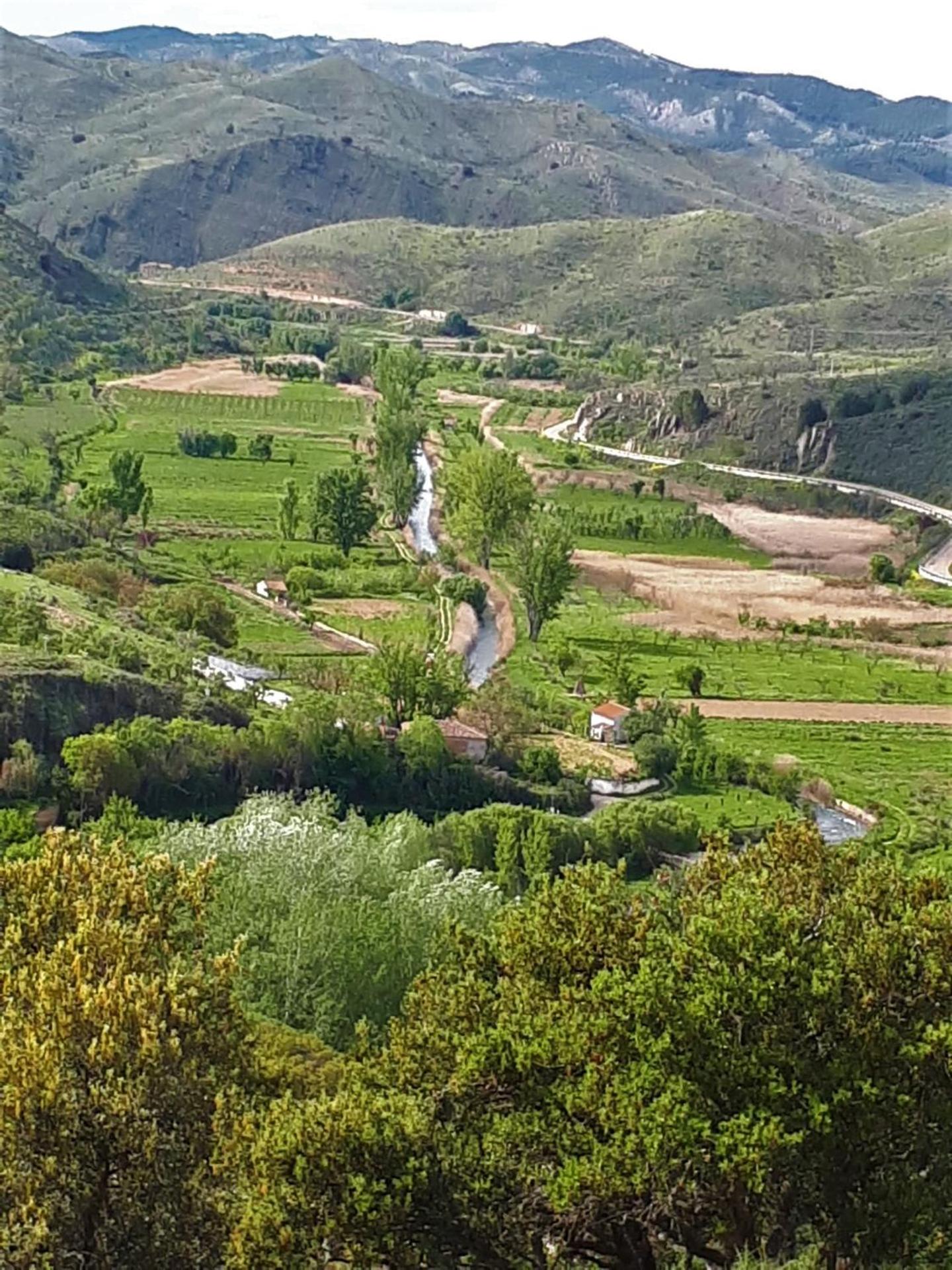 Valle Del Río Piedra
