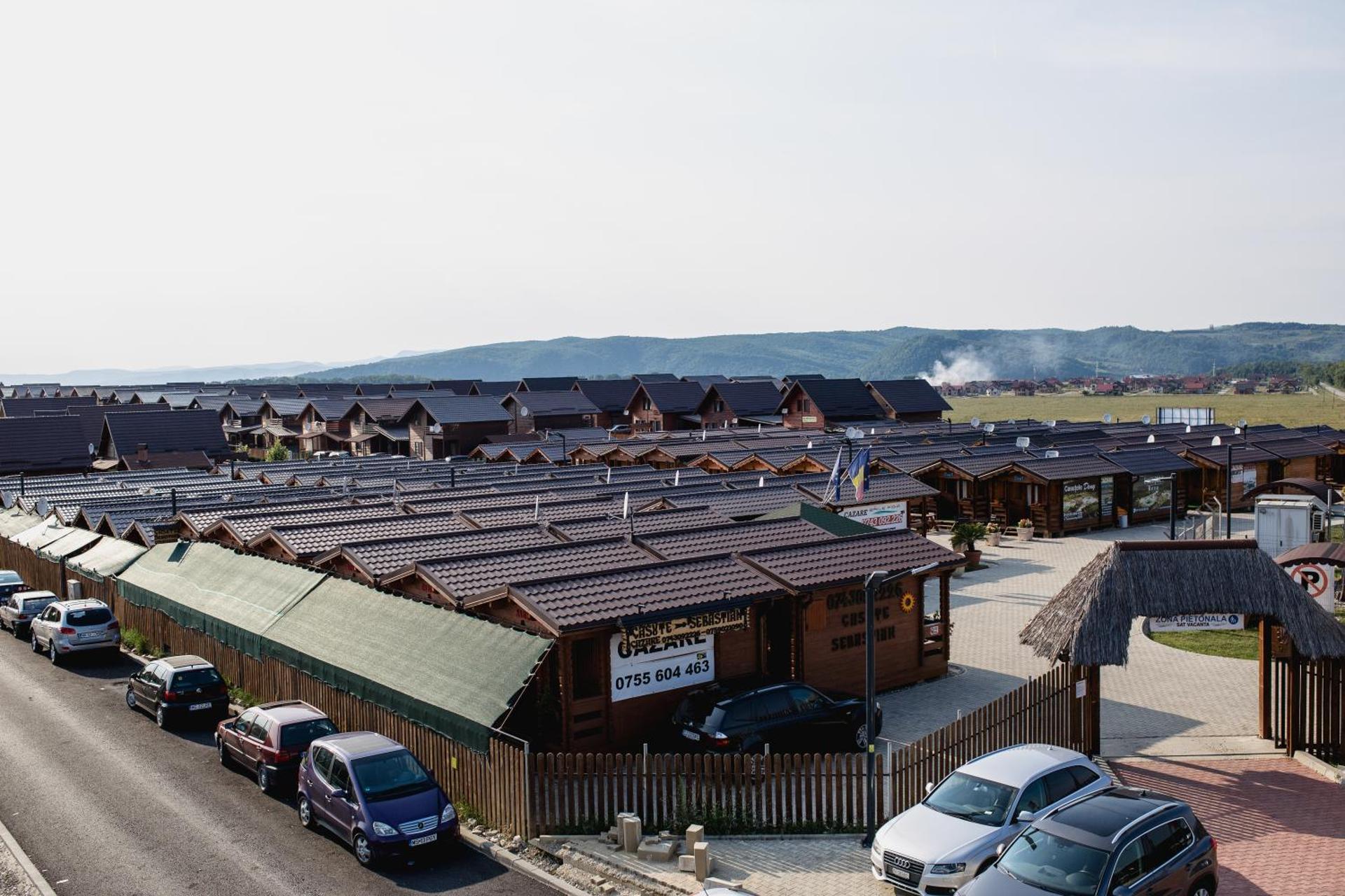 Casute Sebastian Baile Figa