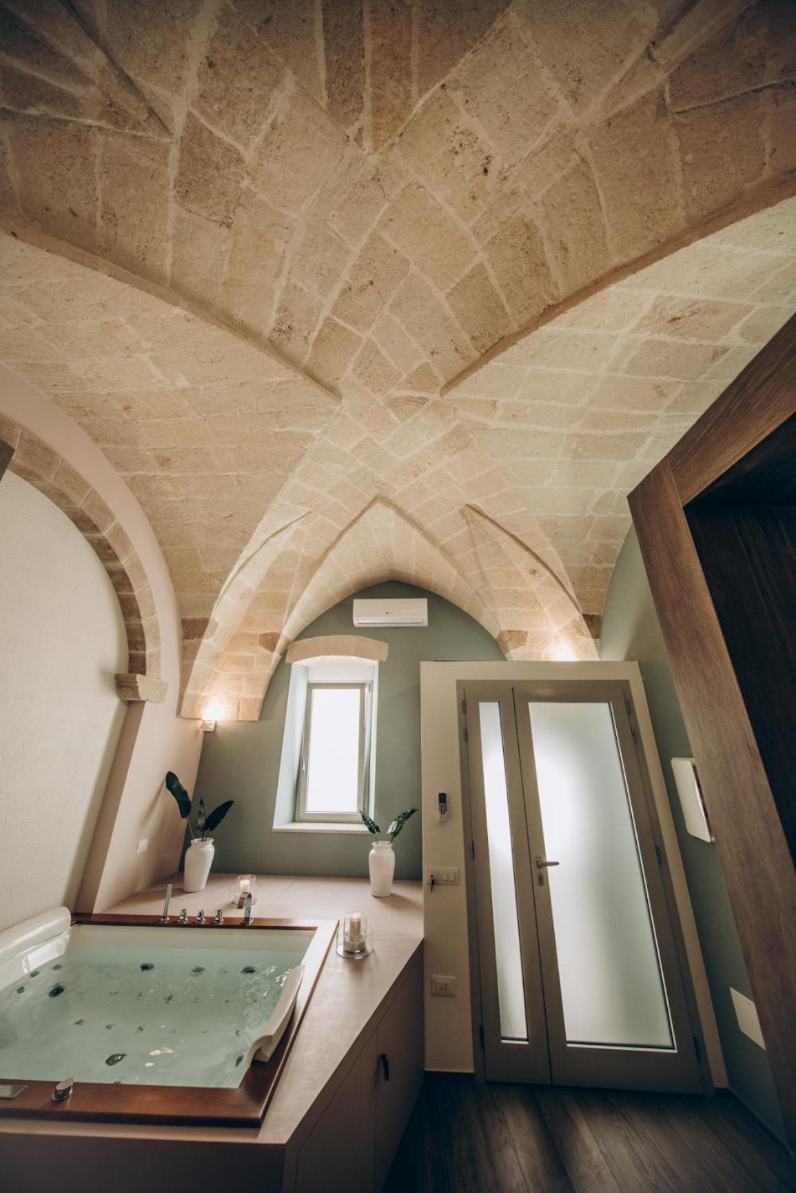 Spa and wellness centre/facilities