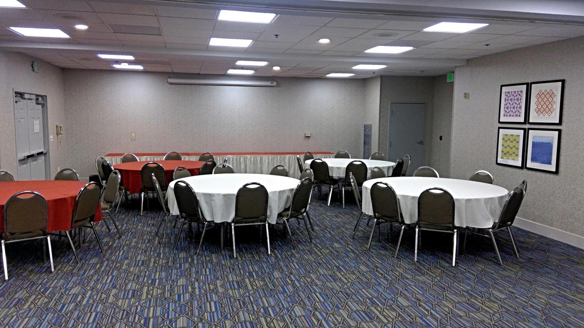 Banquet/Function facilities