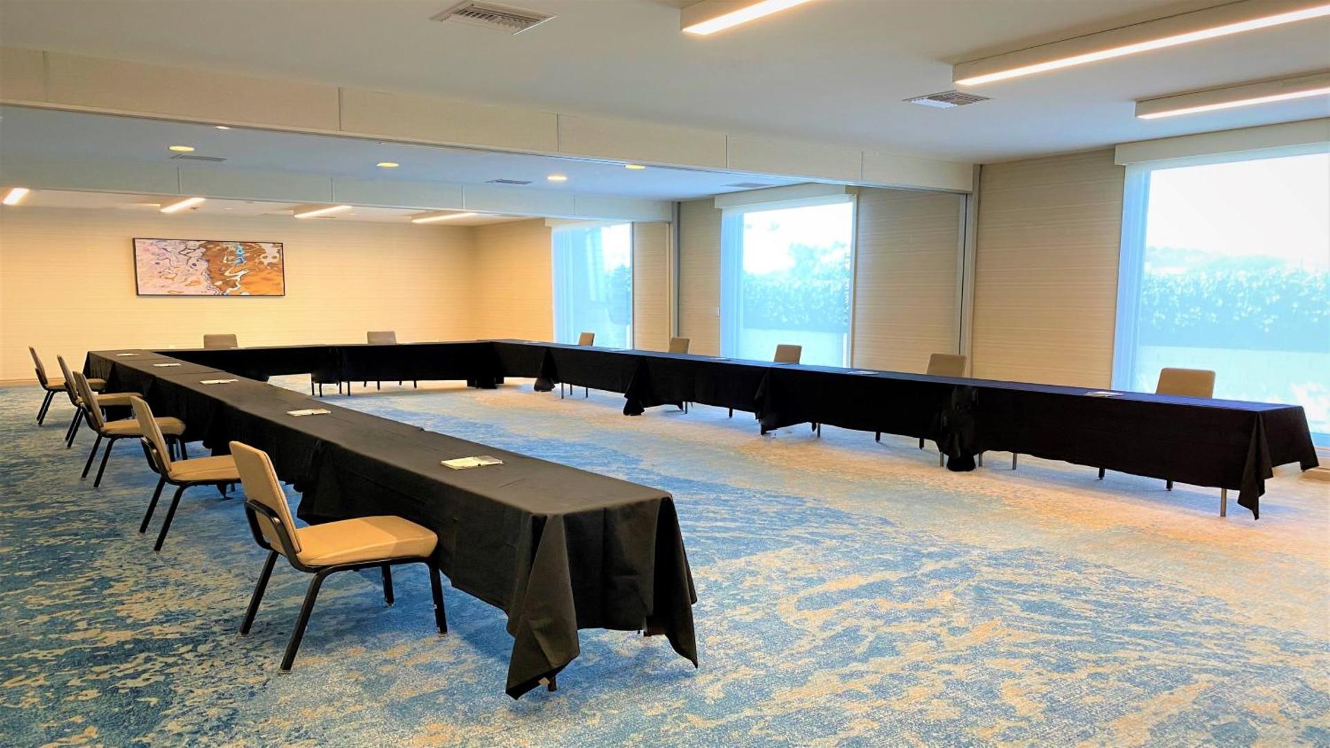 Meeting/conference room