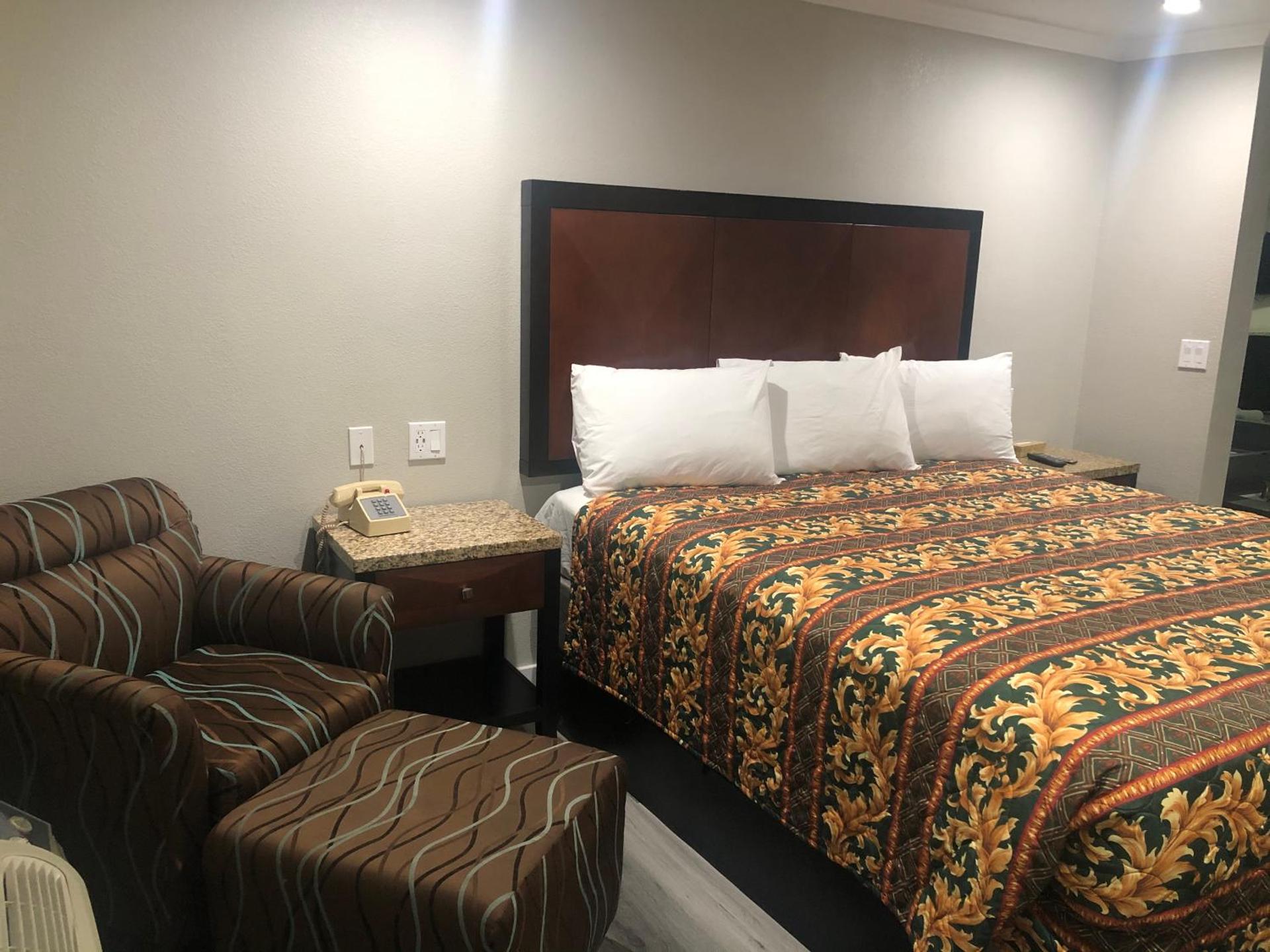 Economy Inn near Ontario Airport - Chino