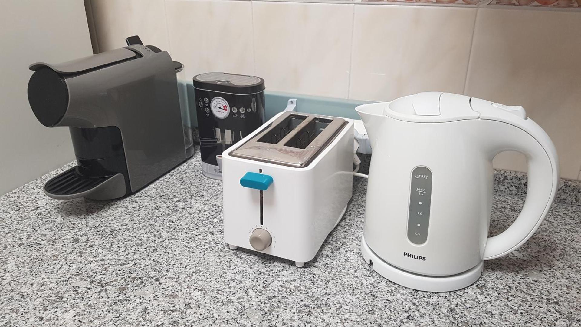 Coffee/tea facilities