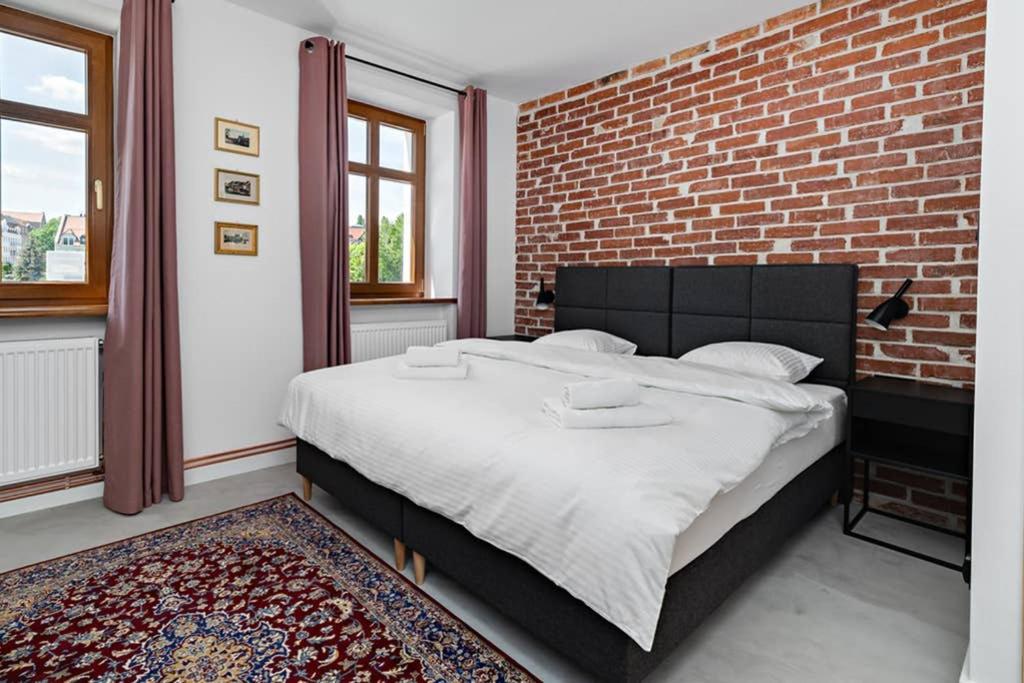 Blick Apartments - Riverview Soft Loft