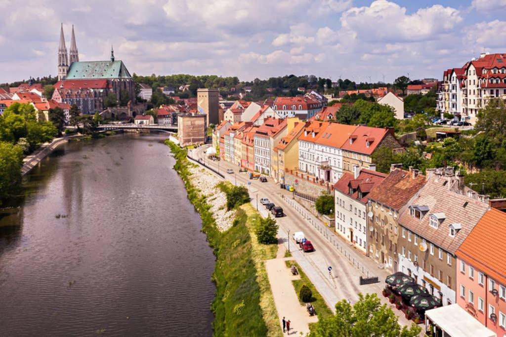 Blick Apartments - Riverview Soft Loft