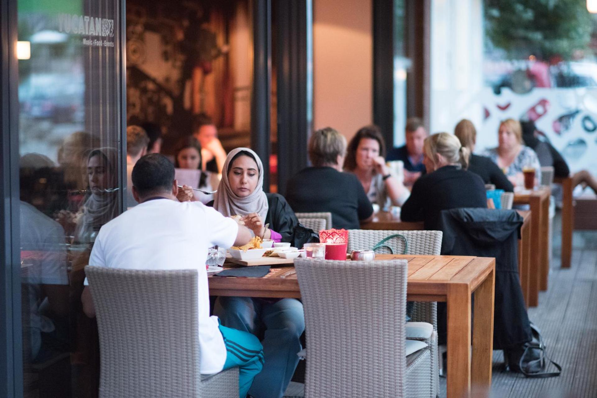 Restaurant/places to eat