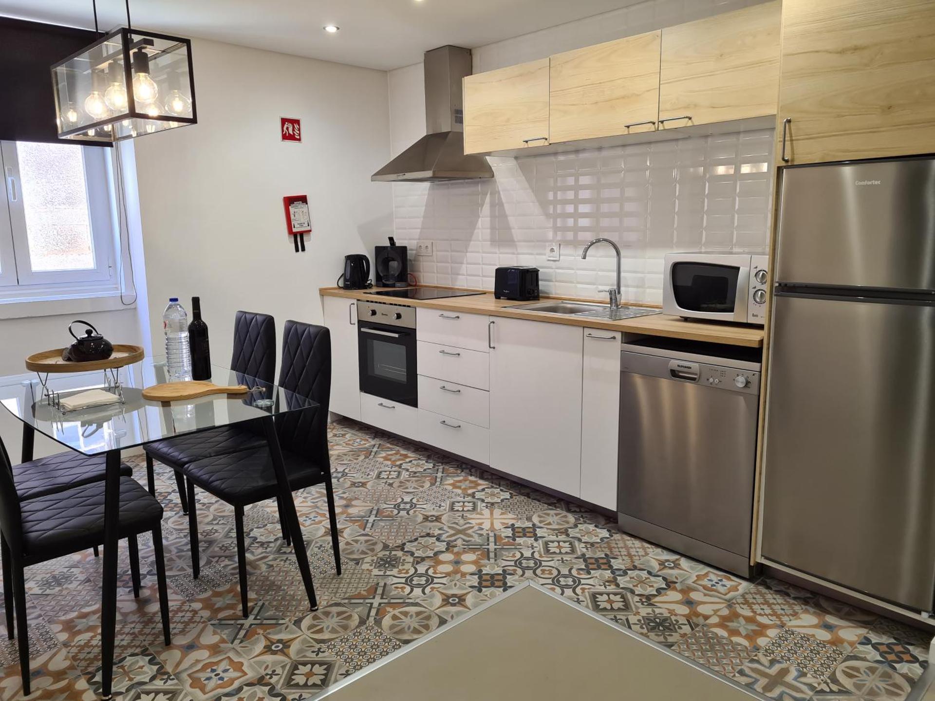 Kitchen or kitchenette