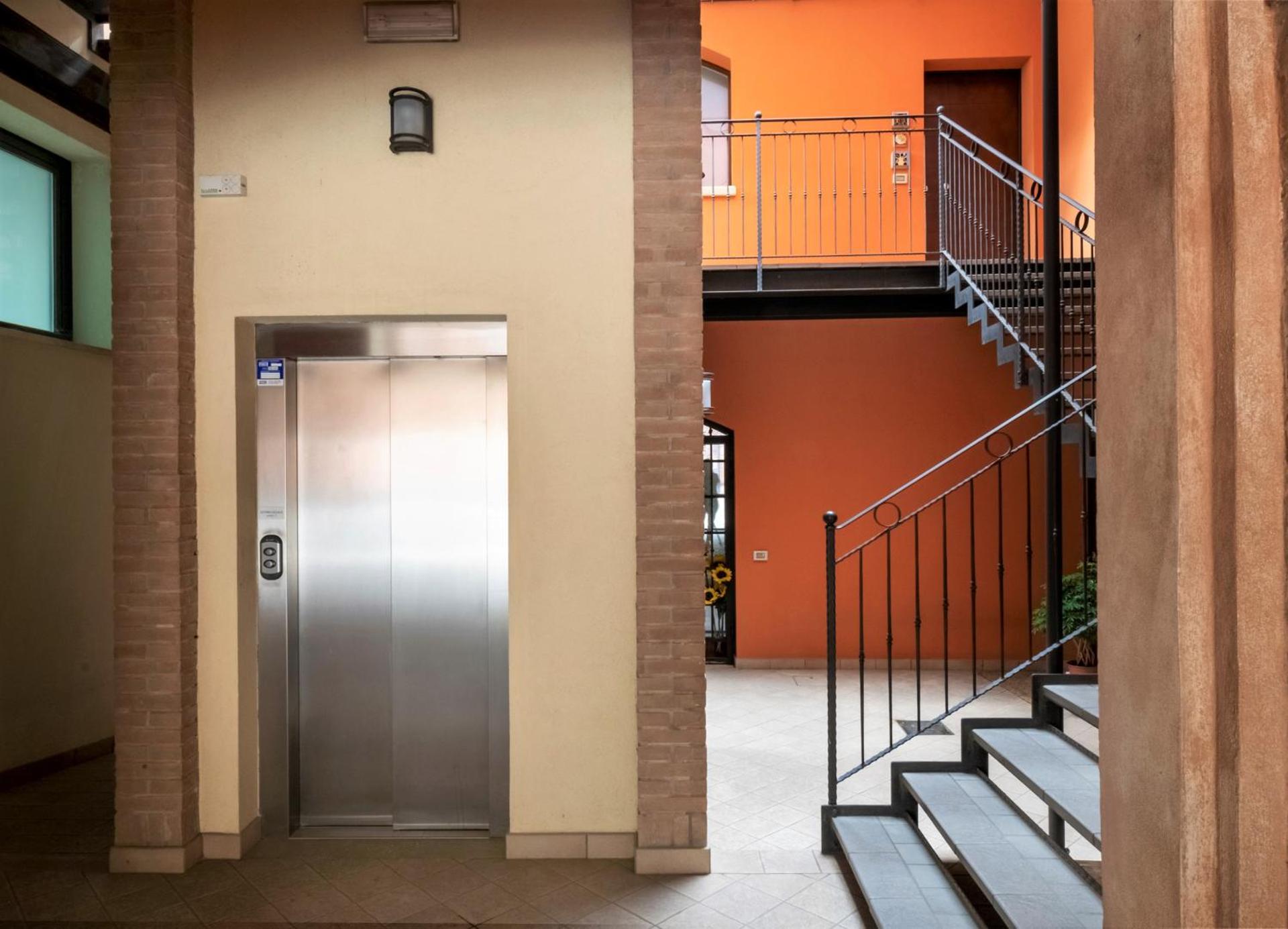 Charming Flat in centro a Ferrara con posto auto