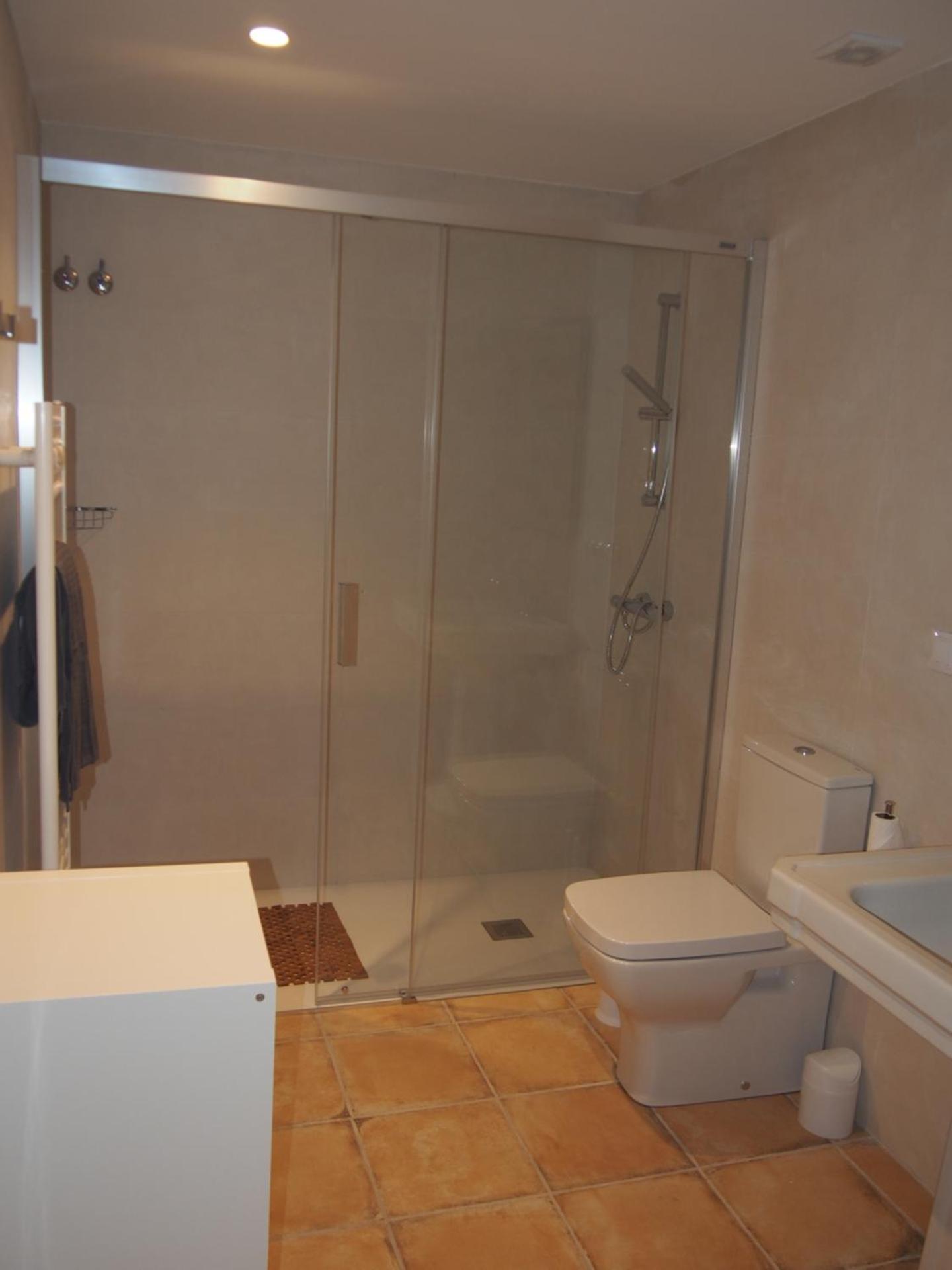 Plaça Major 17 2n 2a Apartament al centre de Banyoles