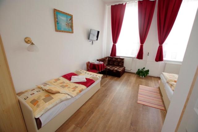 Fehér Hajó Panzió és Vendéglő