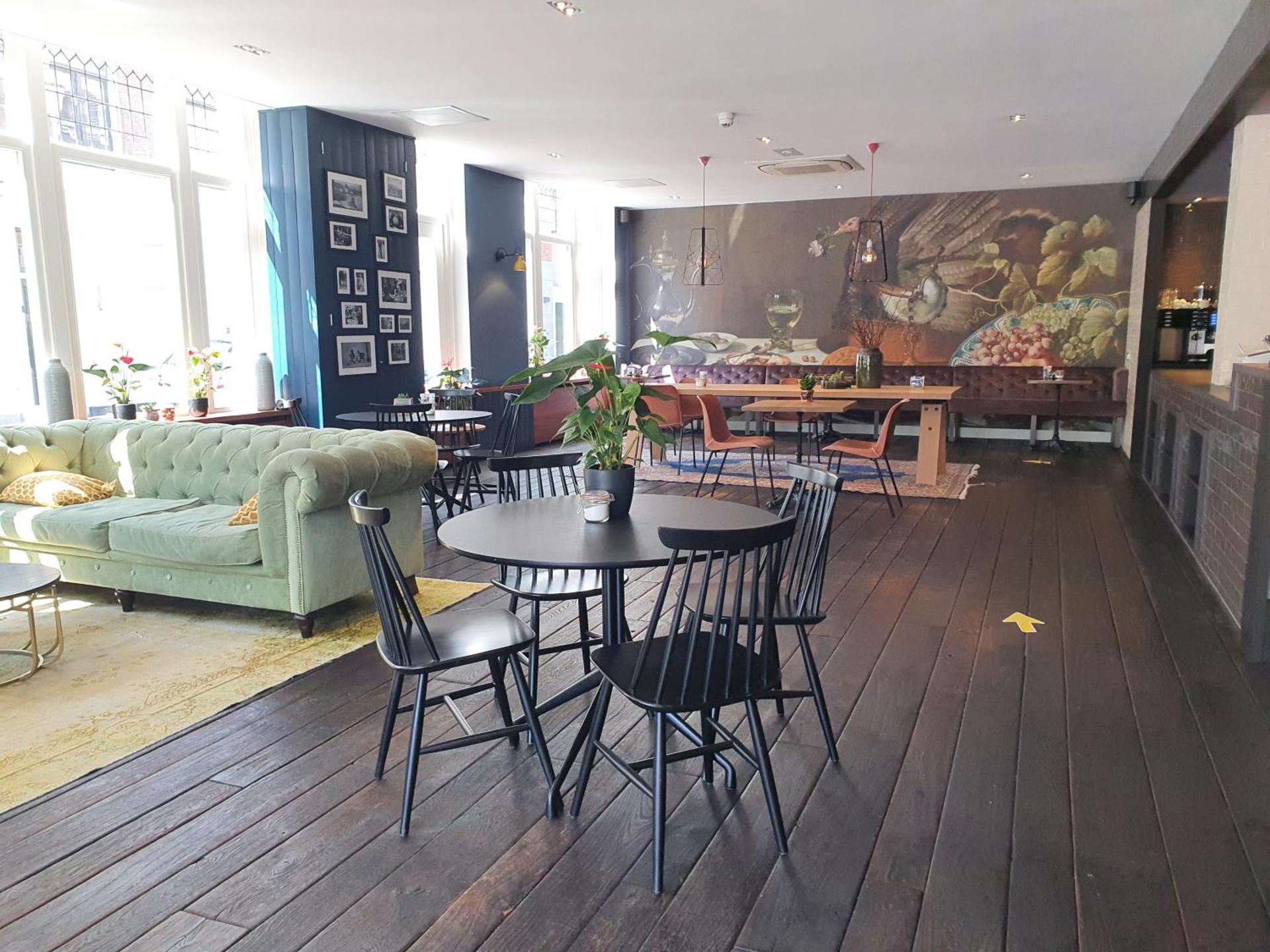 Coffee/tea facilities