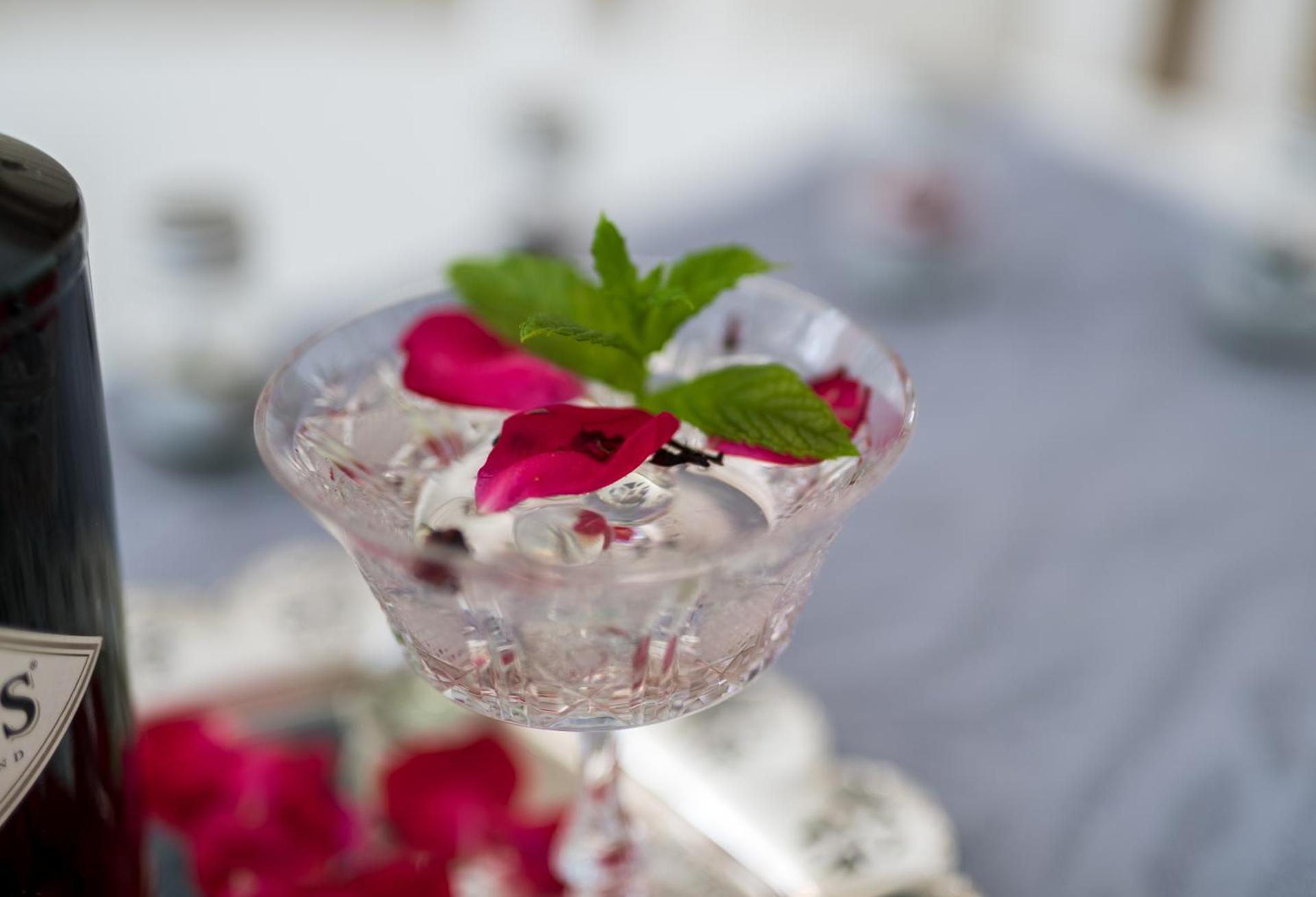 Holiday House Serenity