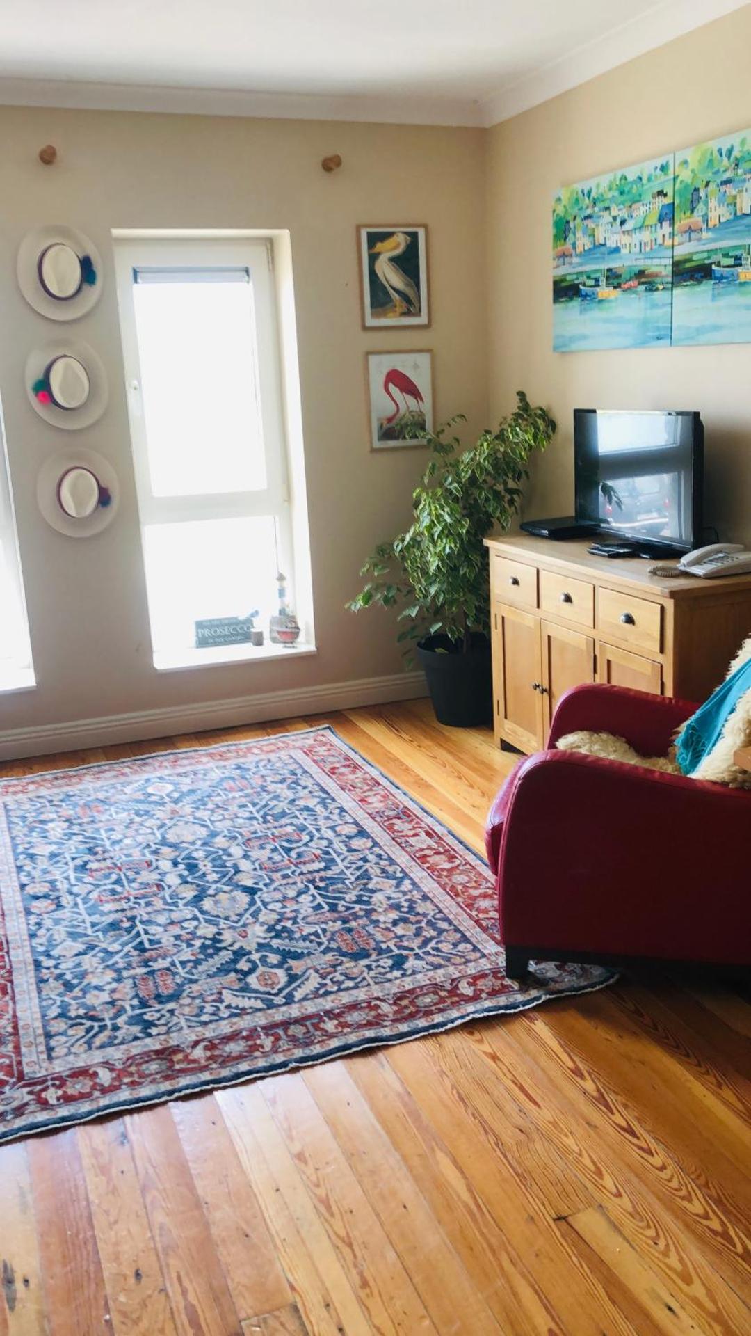 The Waterside Apartment 112 Harbour Mills