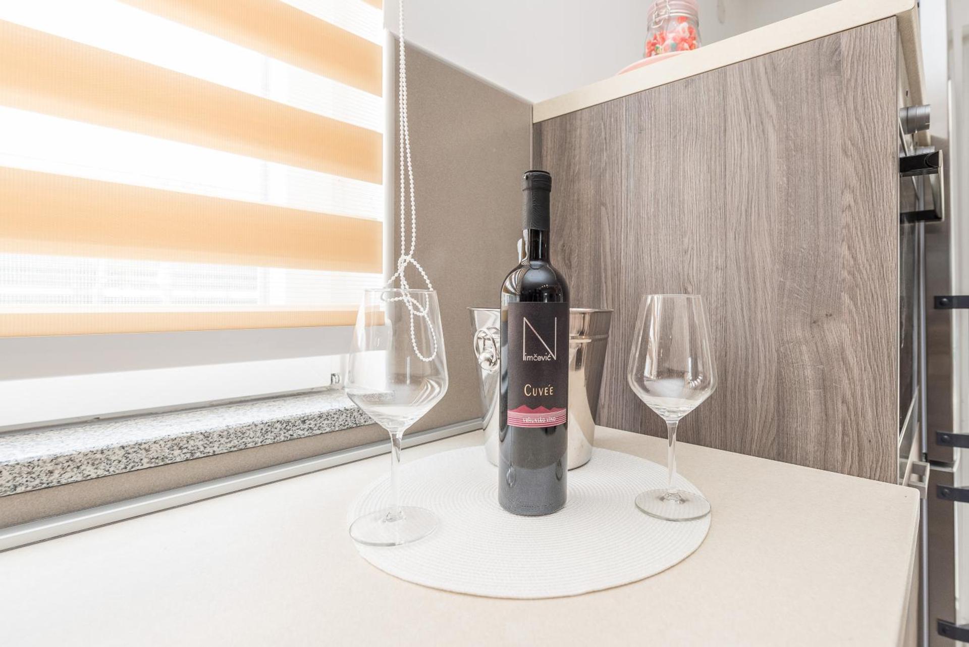 VILLA FAMILY SUKOŠAN, ZADAR