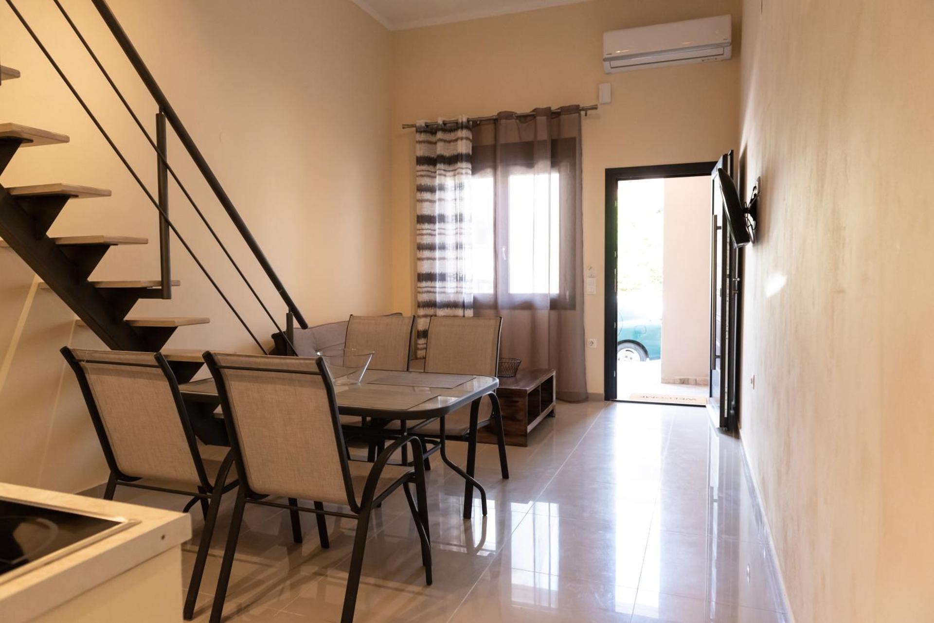 Evdokia's Apartments and Rooms