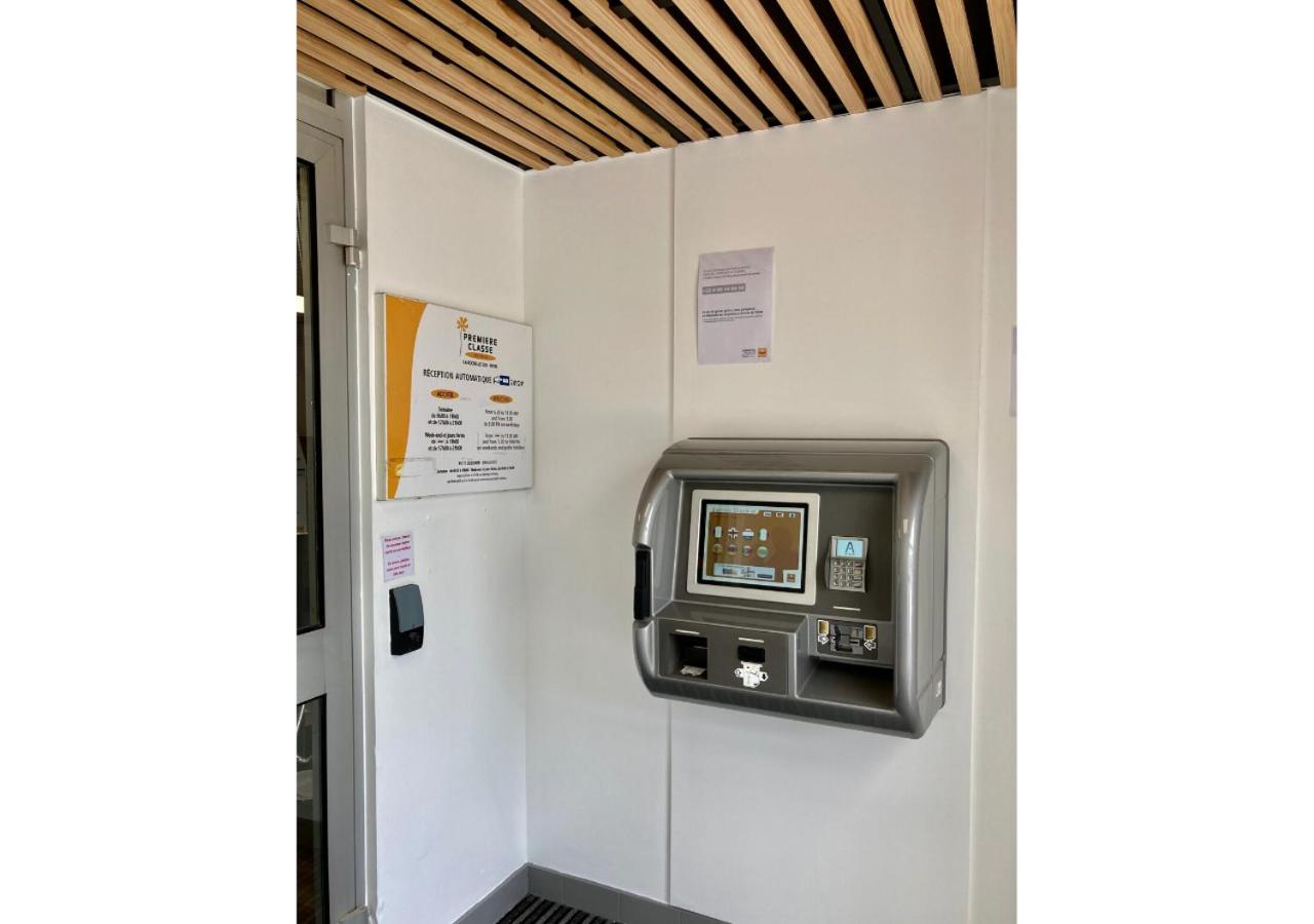 Logo/Certificate/Sign