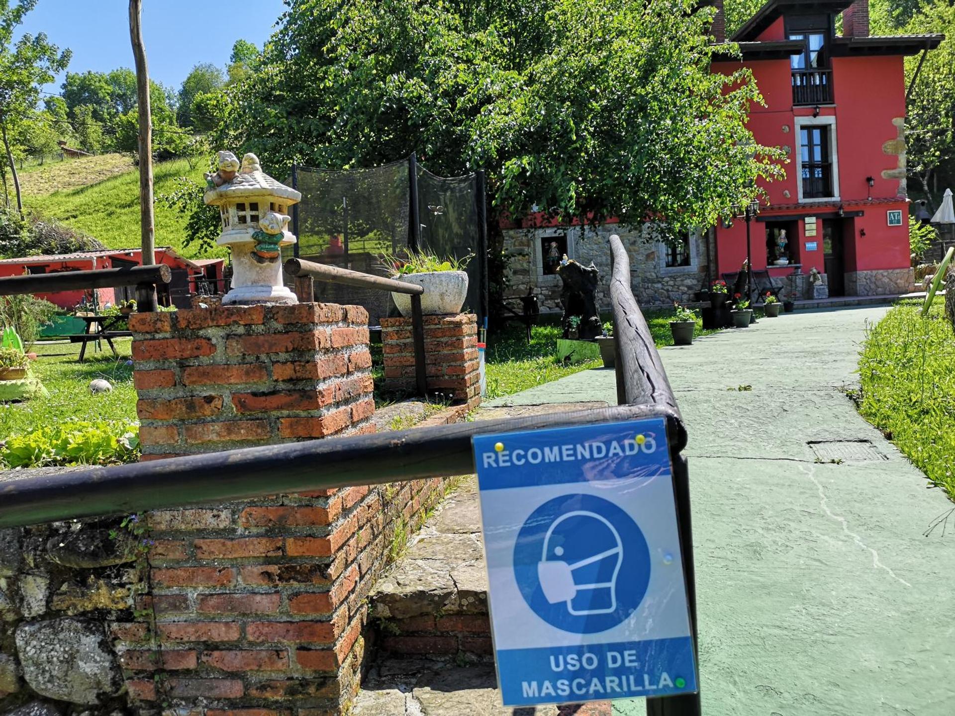 Property logo or sign