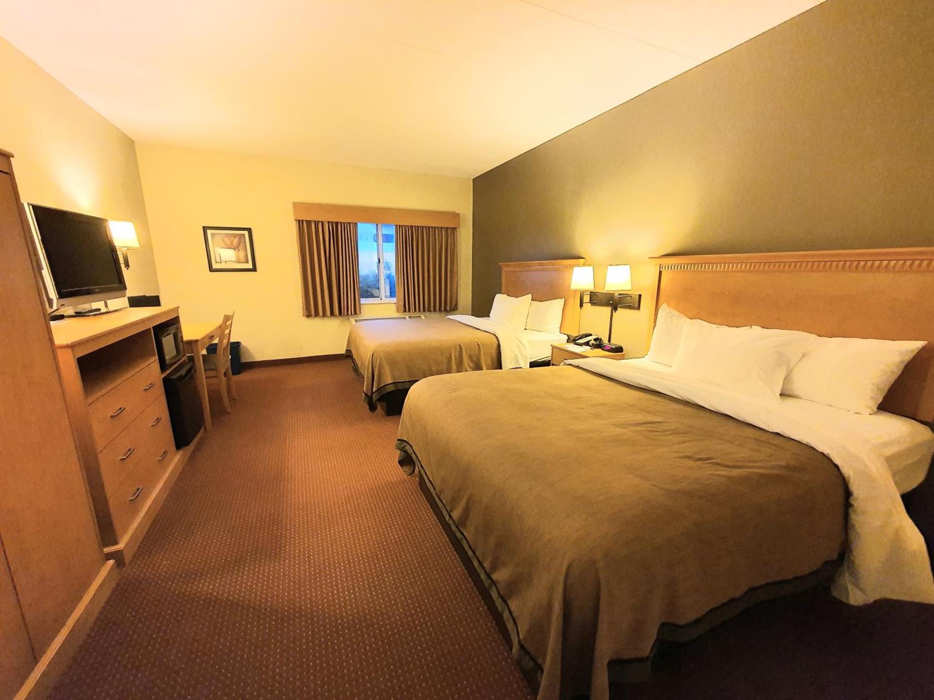 AmeriVu Inn and Suites - Waconia