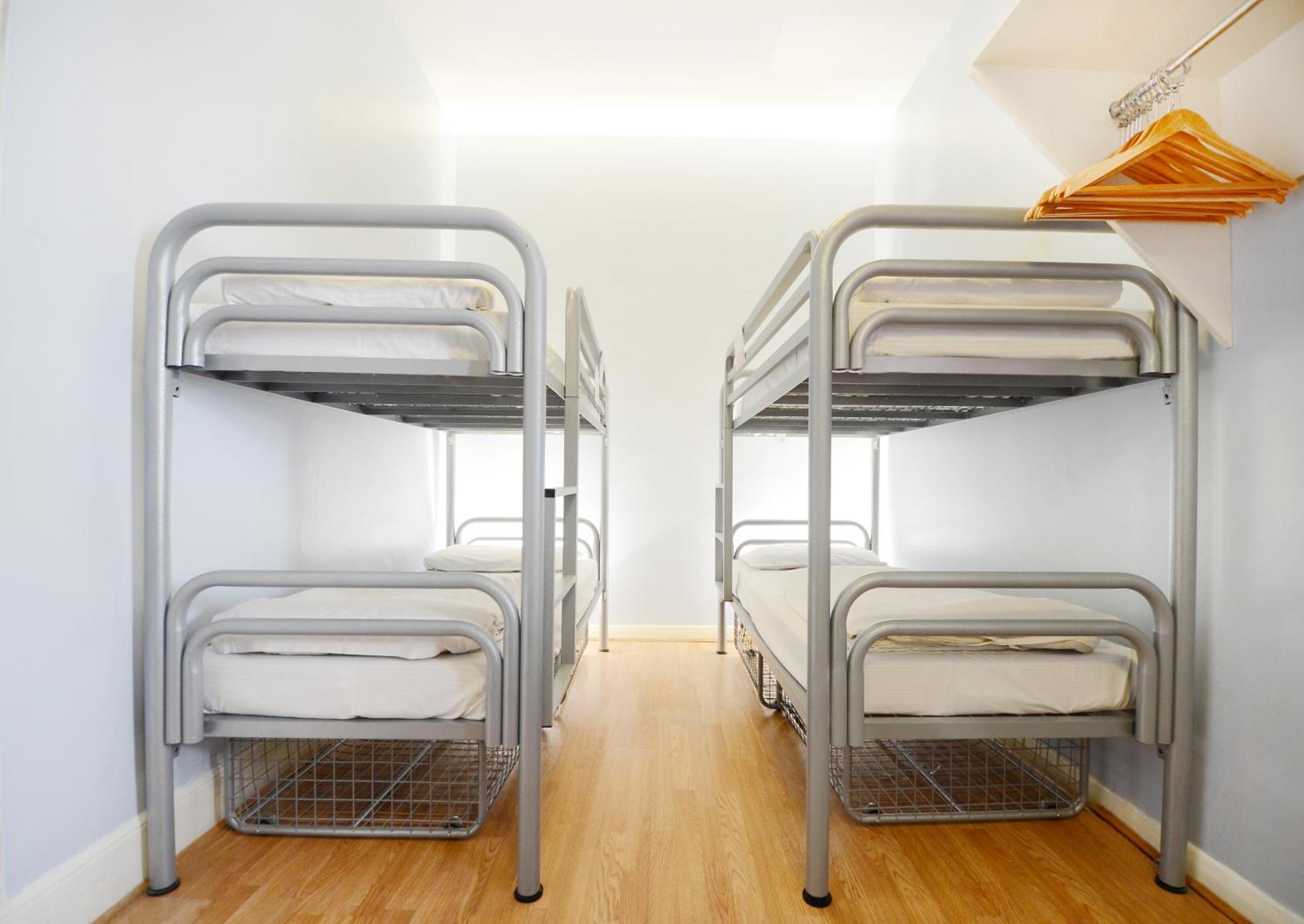 bunk bed