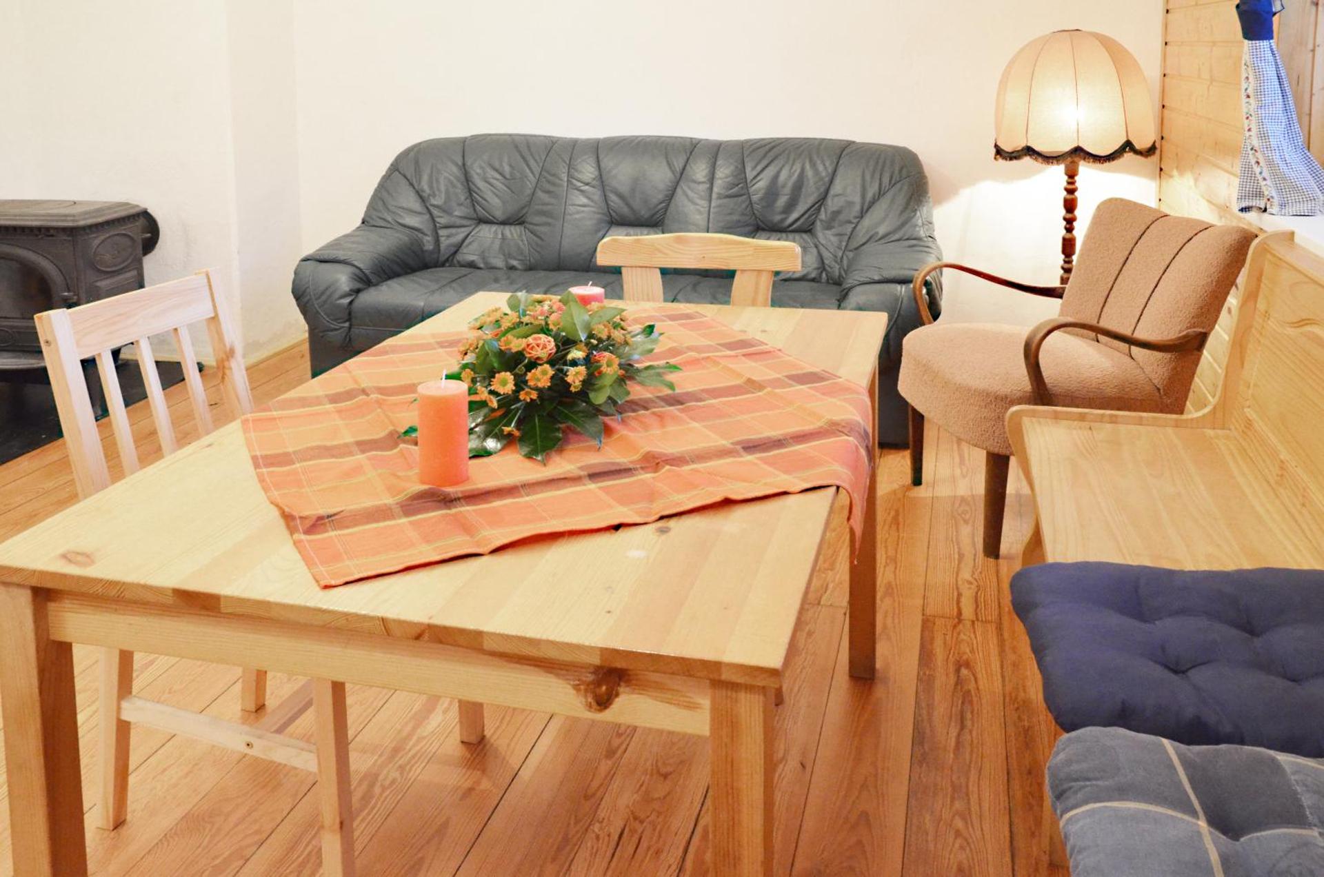 Communal lounge/ TV room