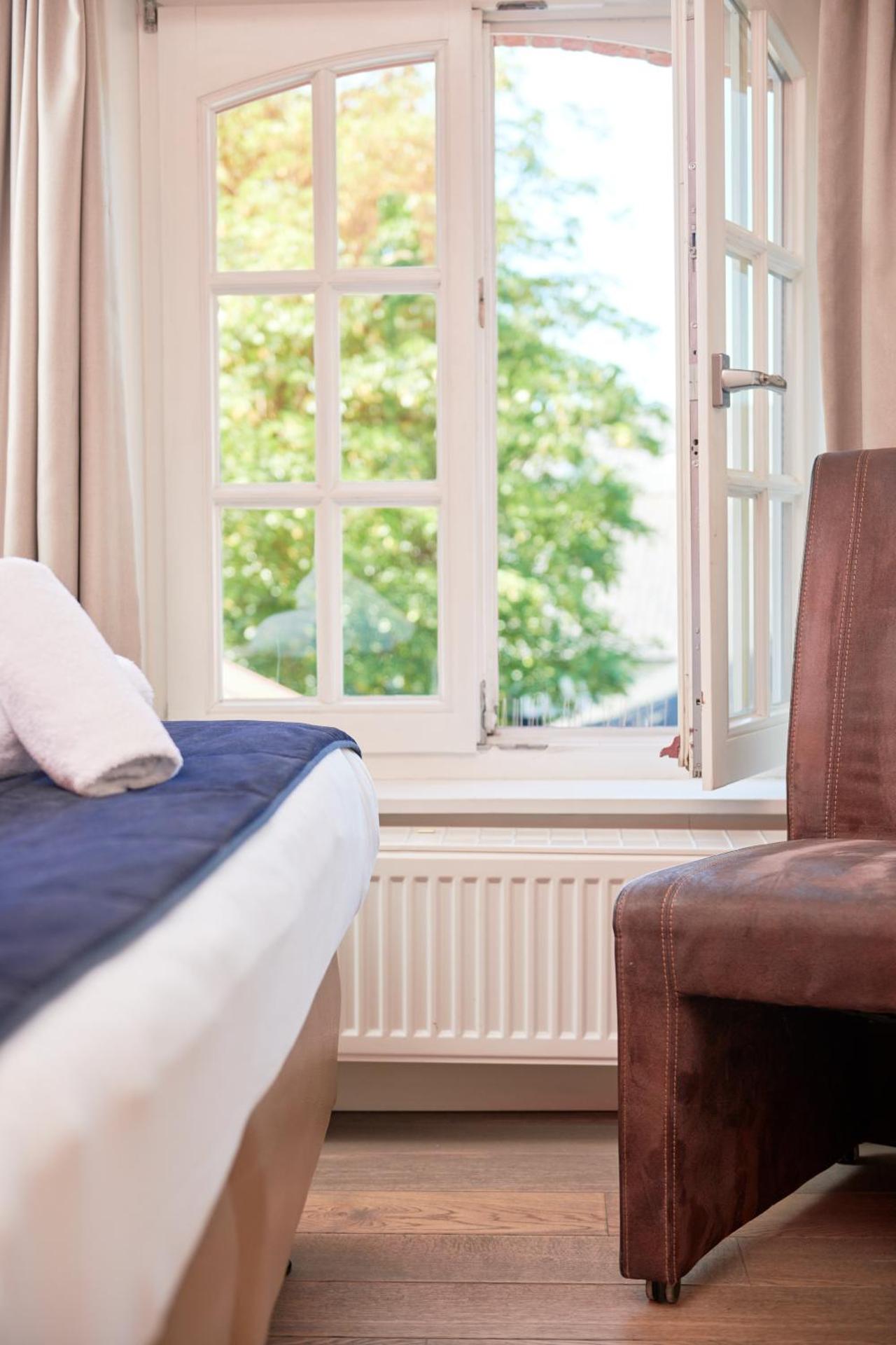 Inner courtyard view