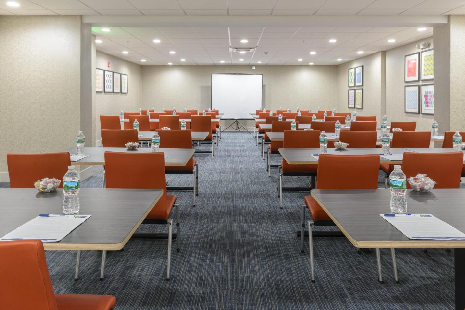 Meeting/conference room