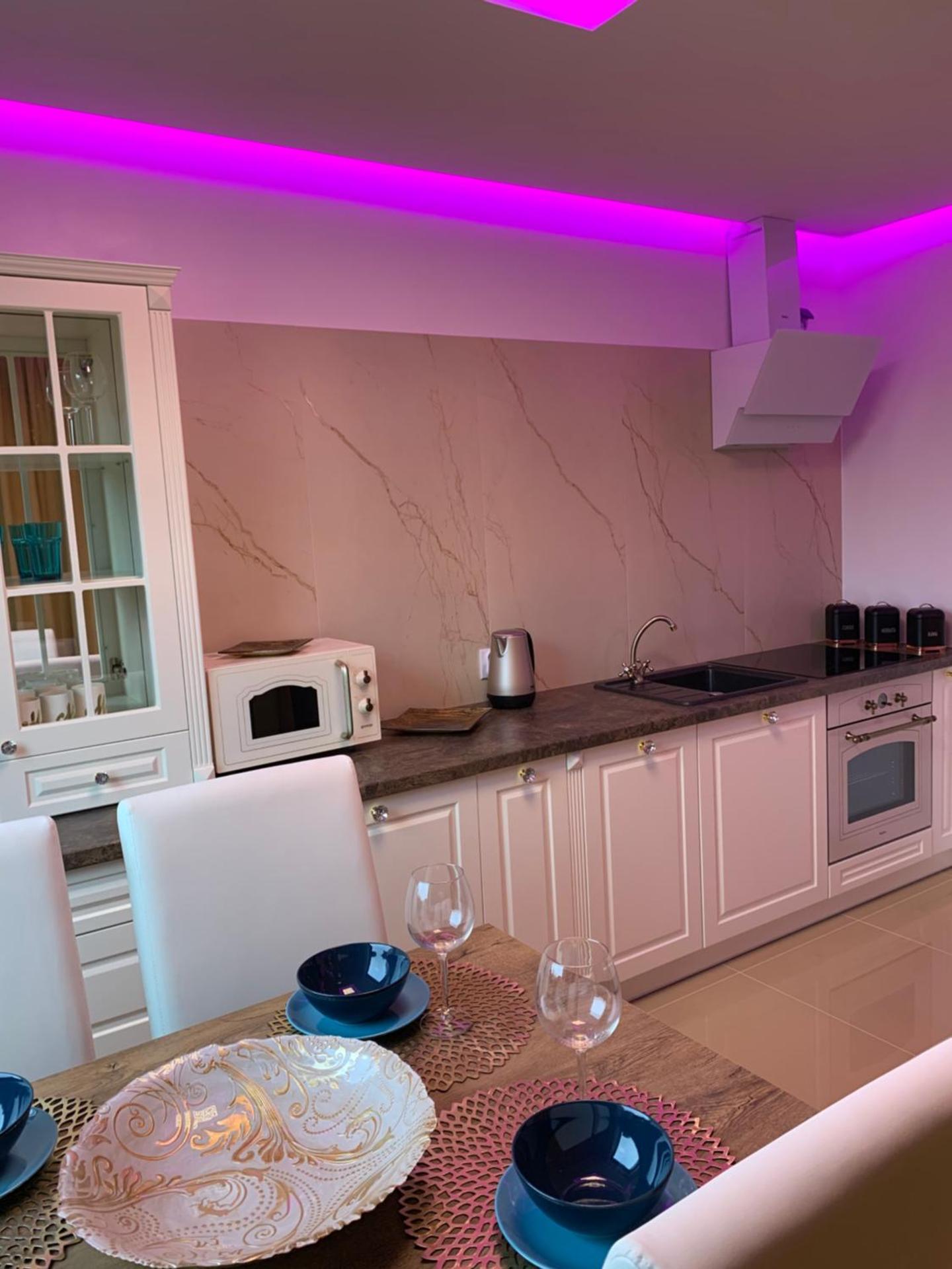 Apartament - Nice Place