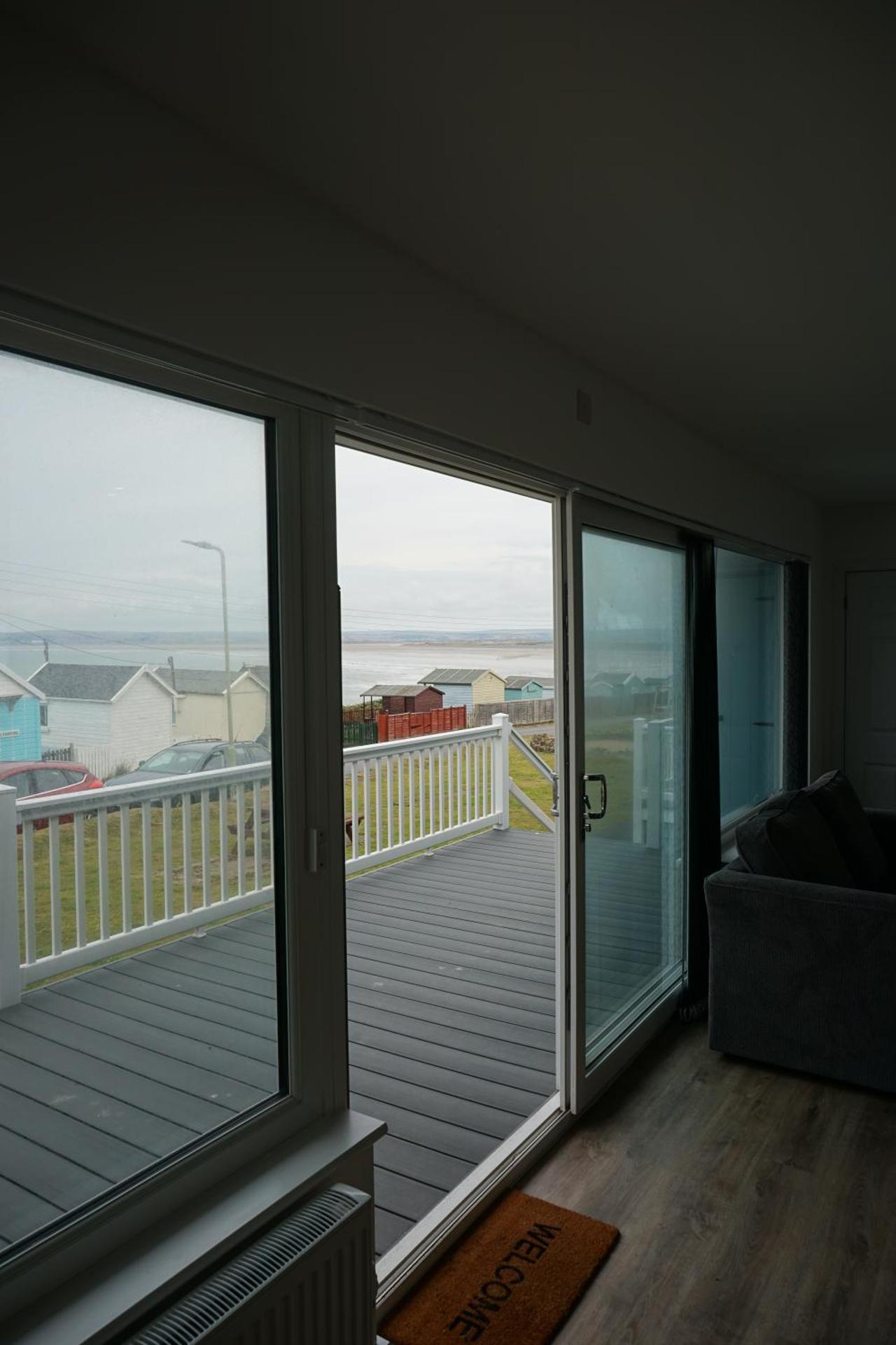 Deluxe Lundy View Villa With Sea Views
