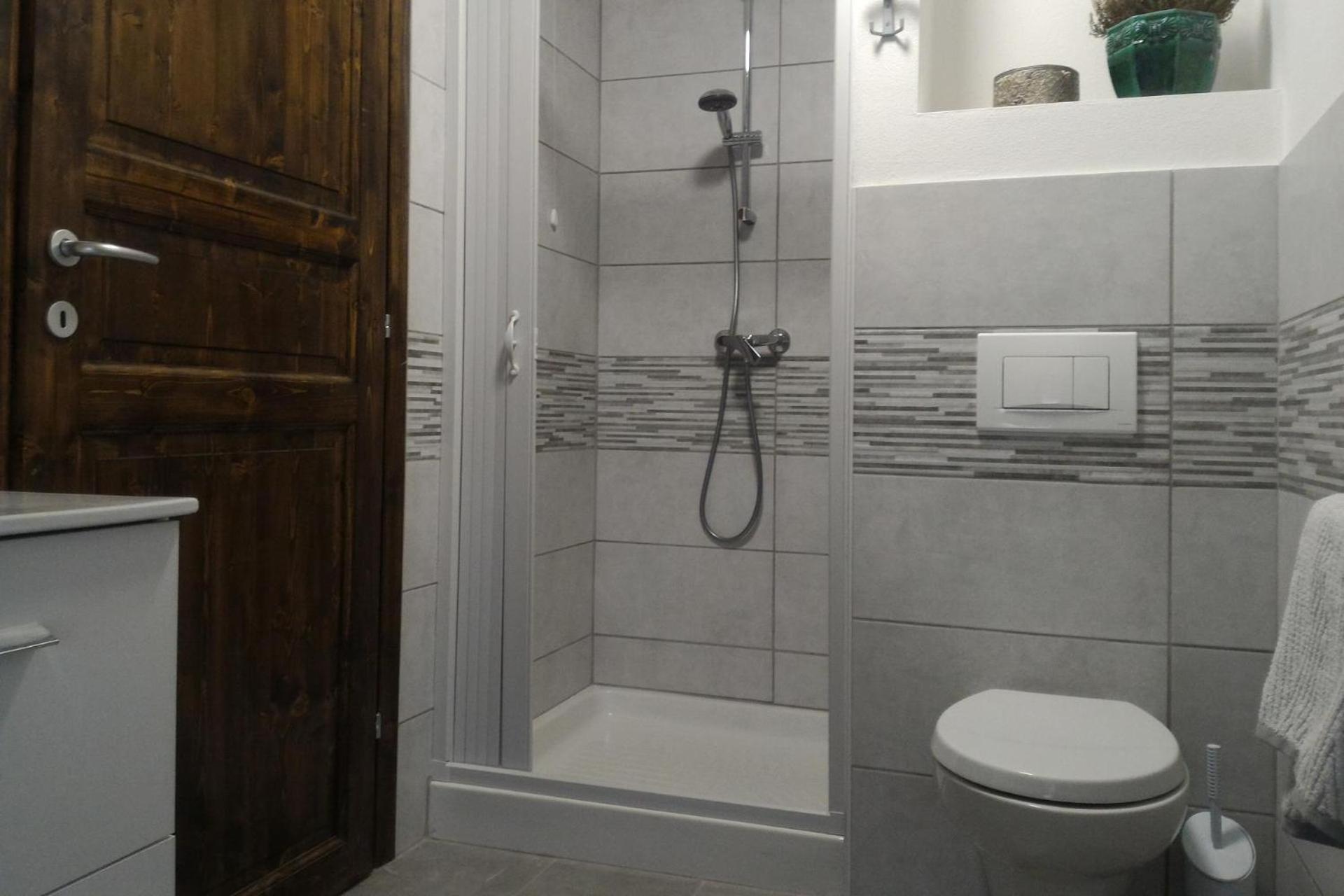 Corona Bed & Breakfast