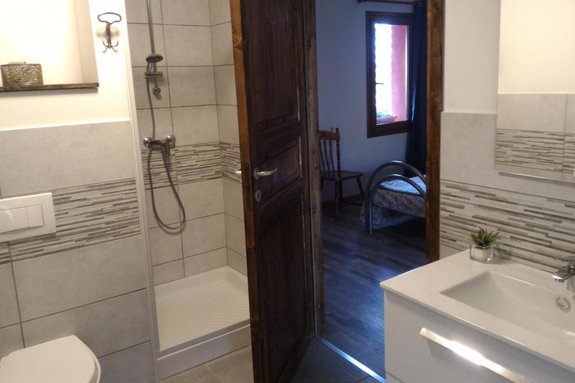 Corona Bed & Breakfast