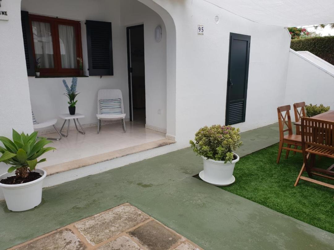 Apartamentos Delfines