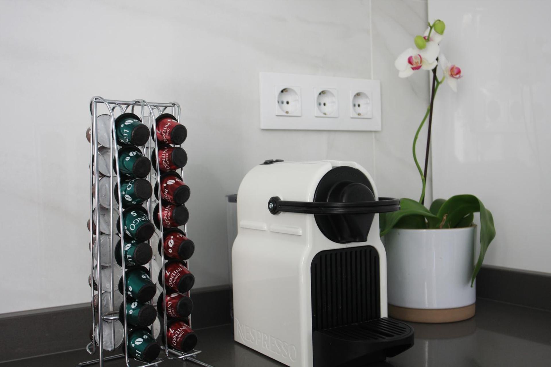 Edificio Privado con Terraza