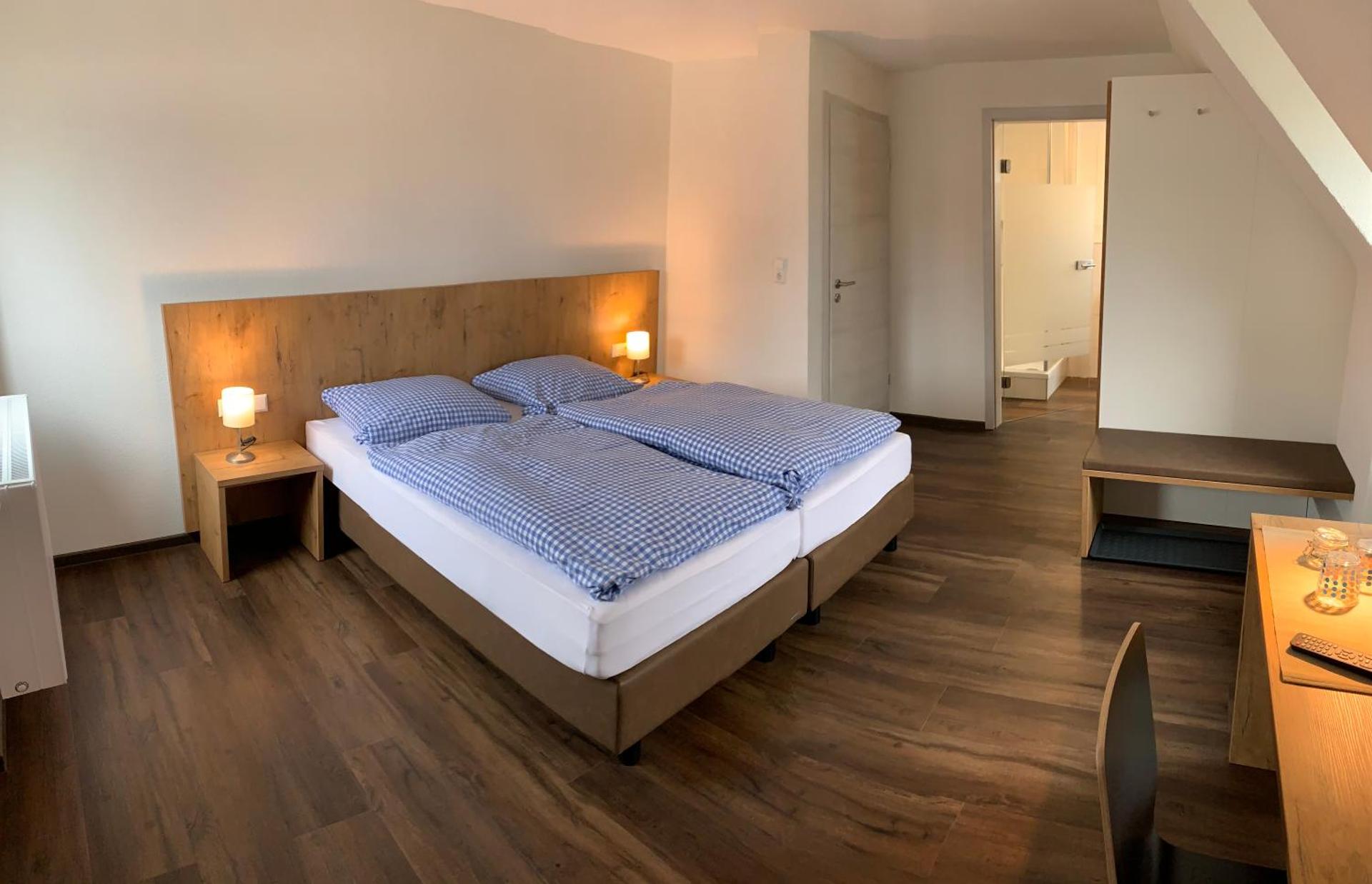 Pension Deckenpfronn