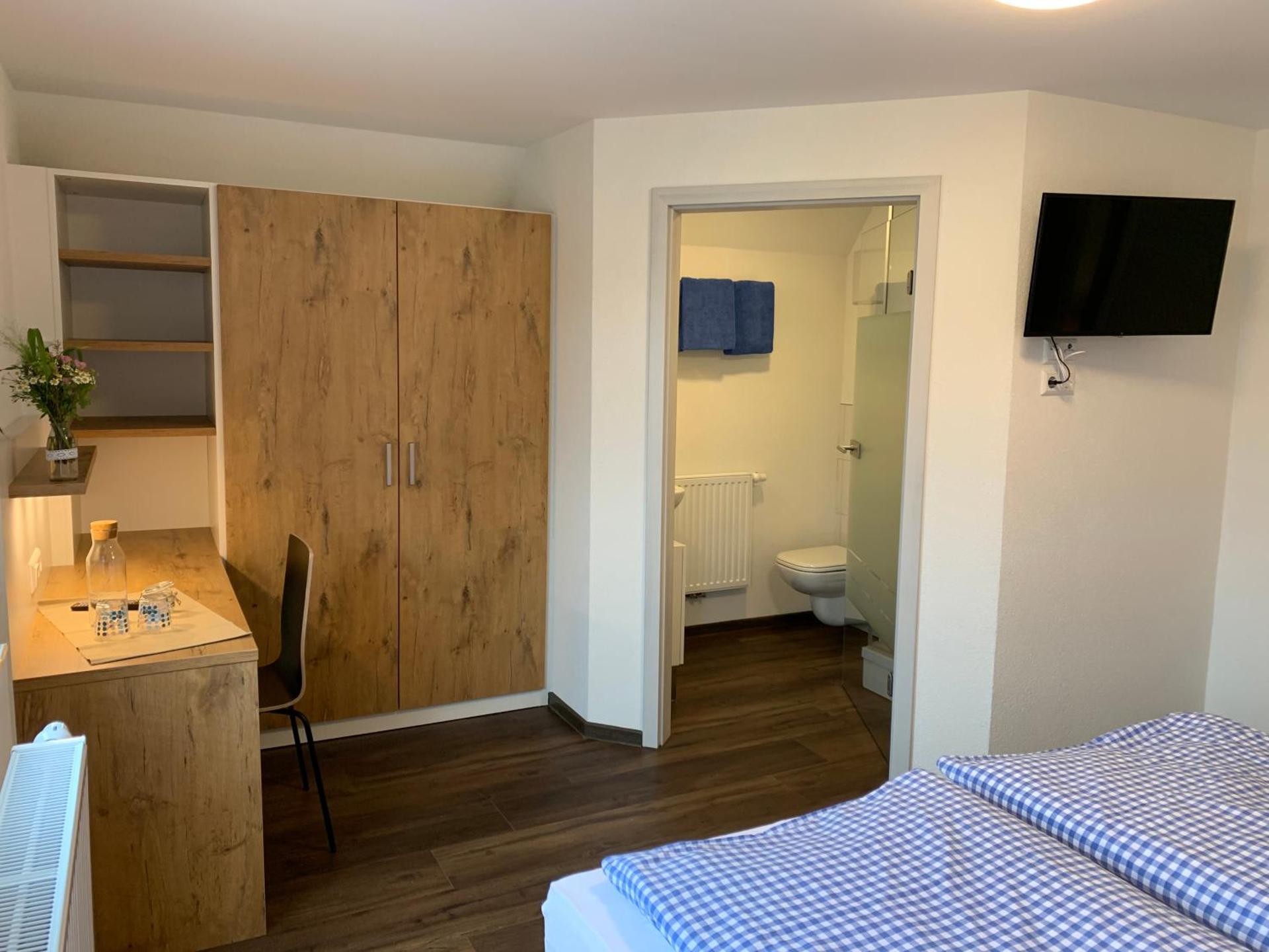 Pension Deckenpfronn