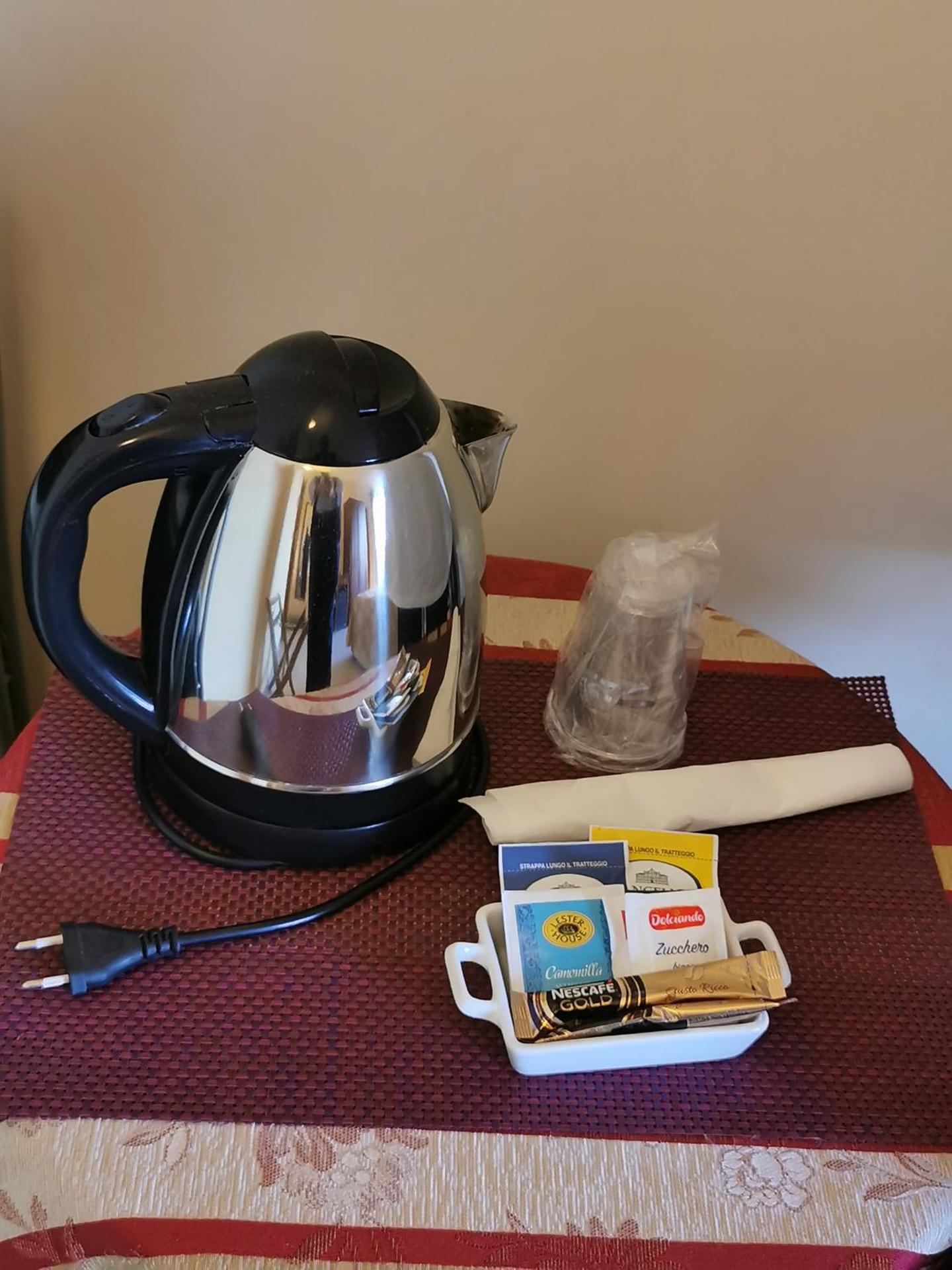 Coffee/tea facilities