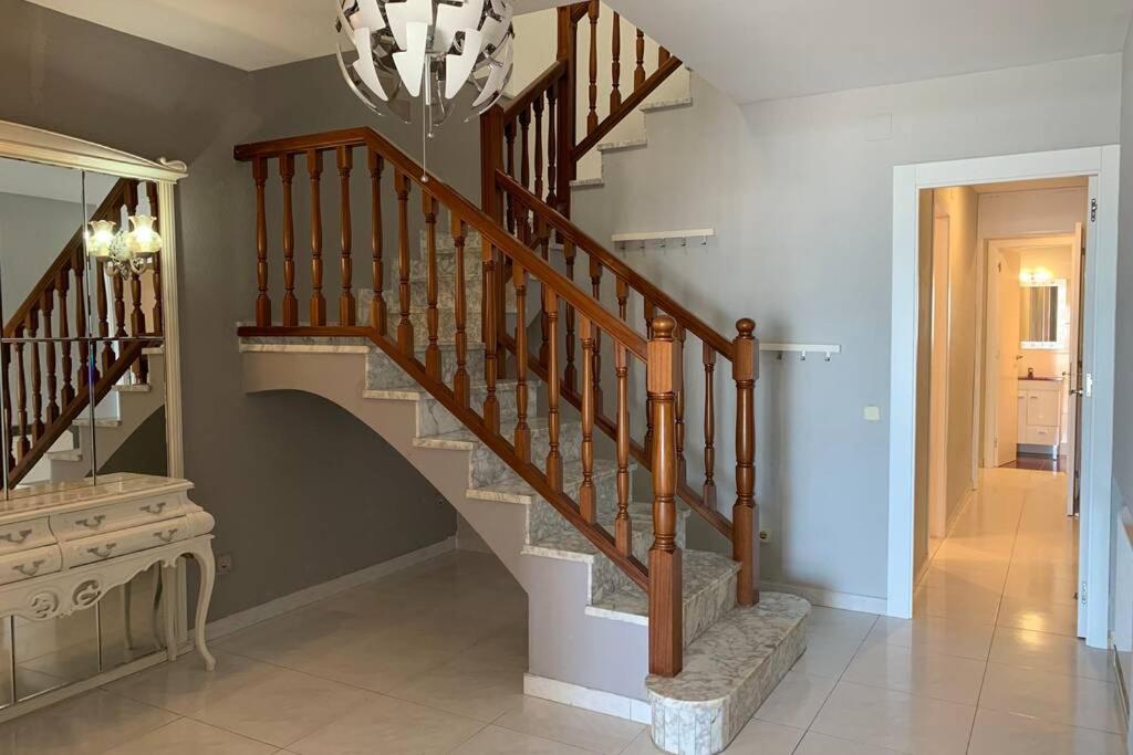 The pleasure of living in front of the sea