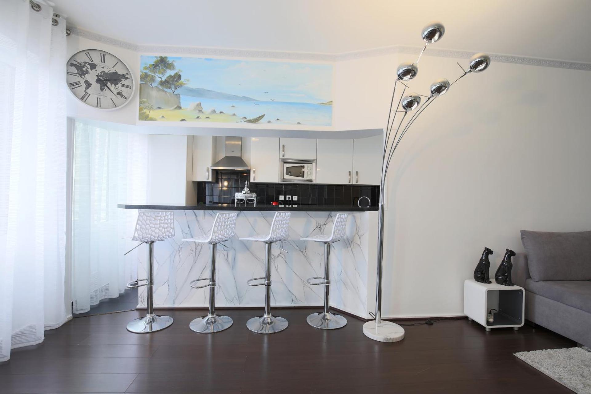 Appartement Ponthieu - HALA PARIS