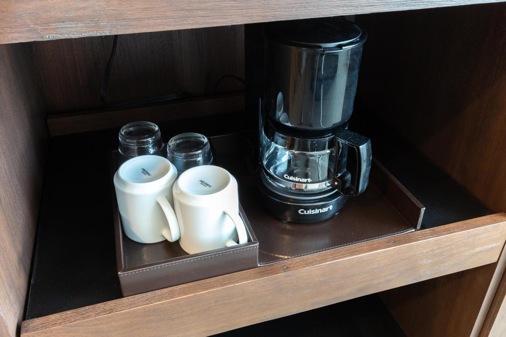 Coffee/tea facilities