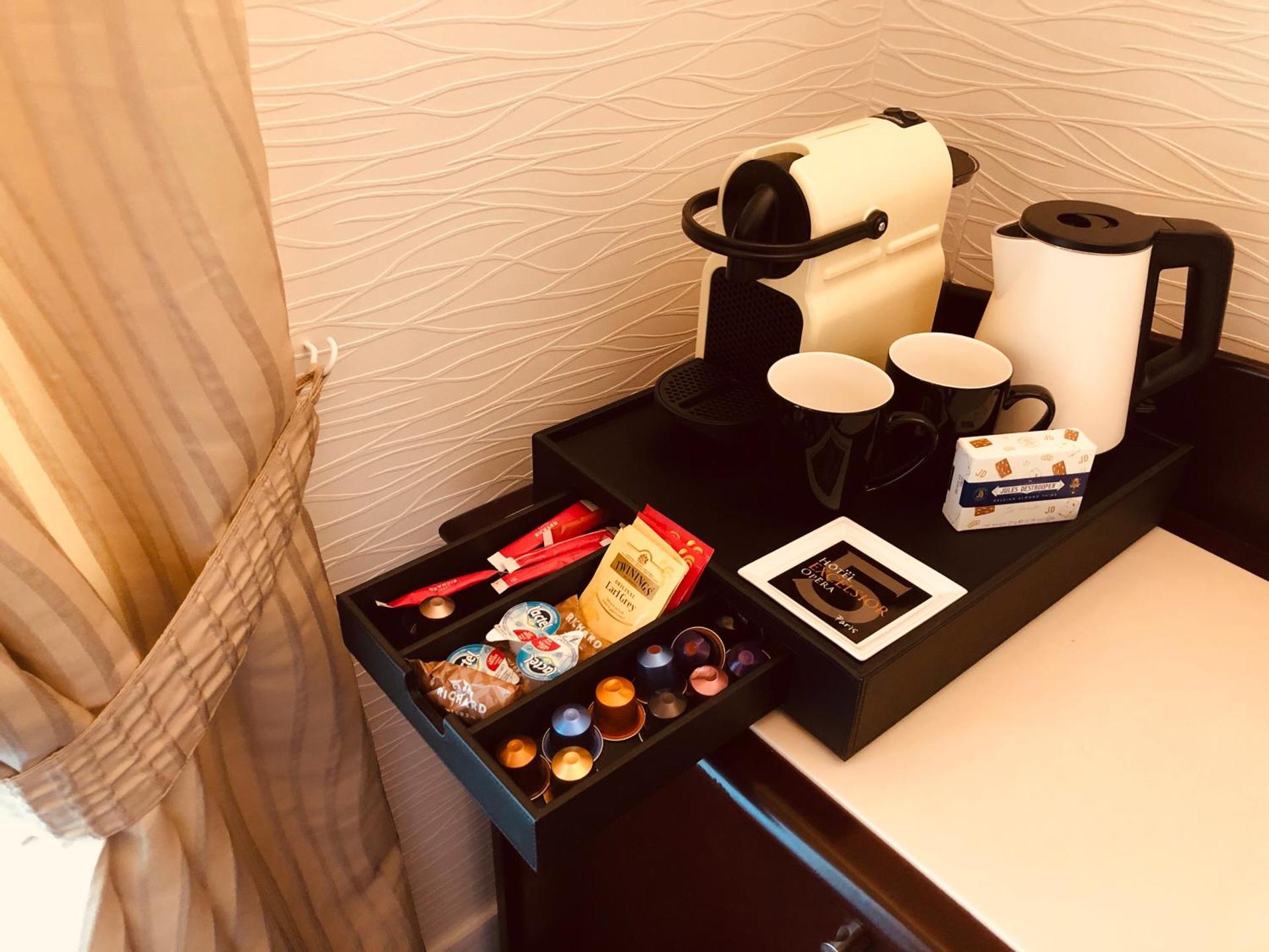 Coffee/tea facilities