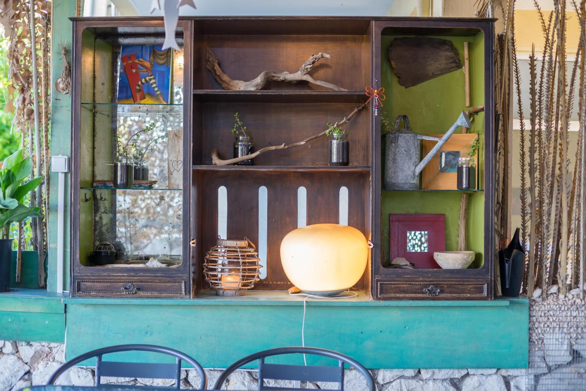 Out of the Blue apartment