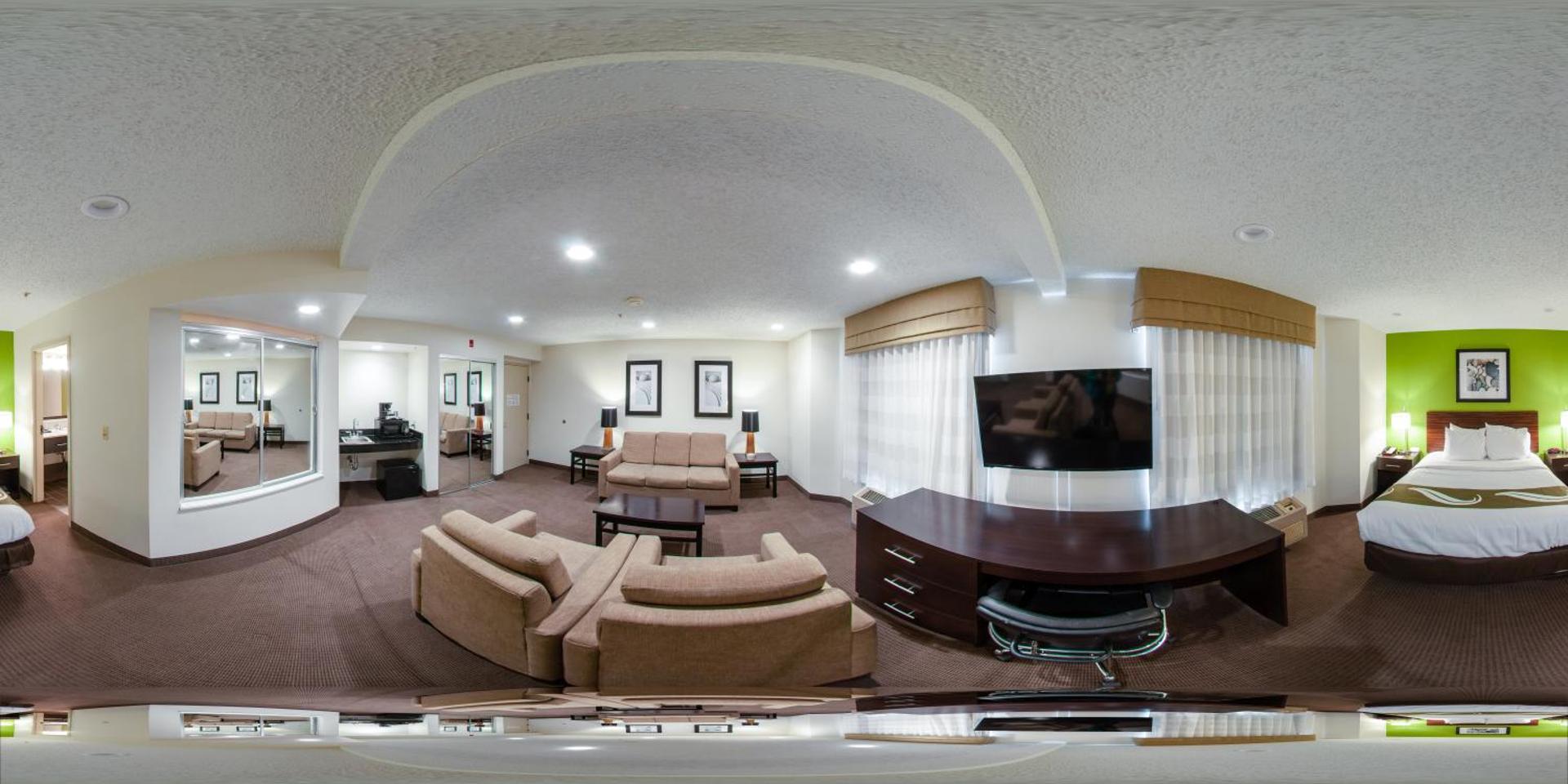 King Room with Whirlpool - Non-Smoking