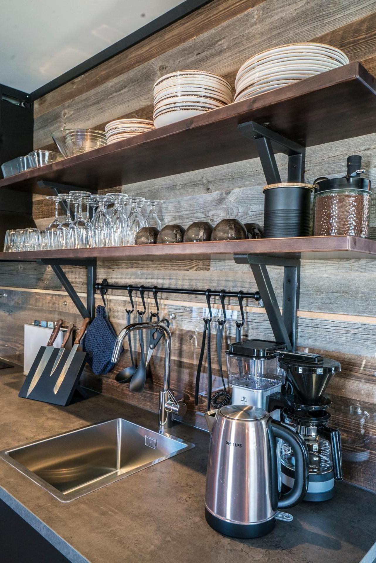 Two-Bedroom Apartment with Sea View & Balcony